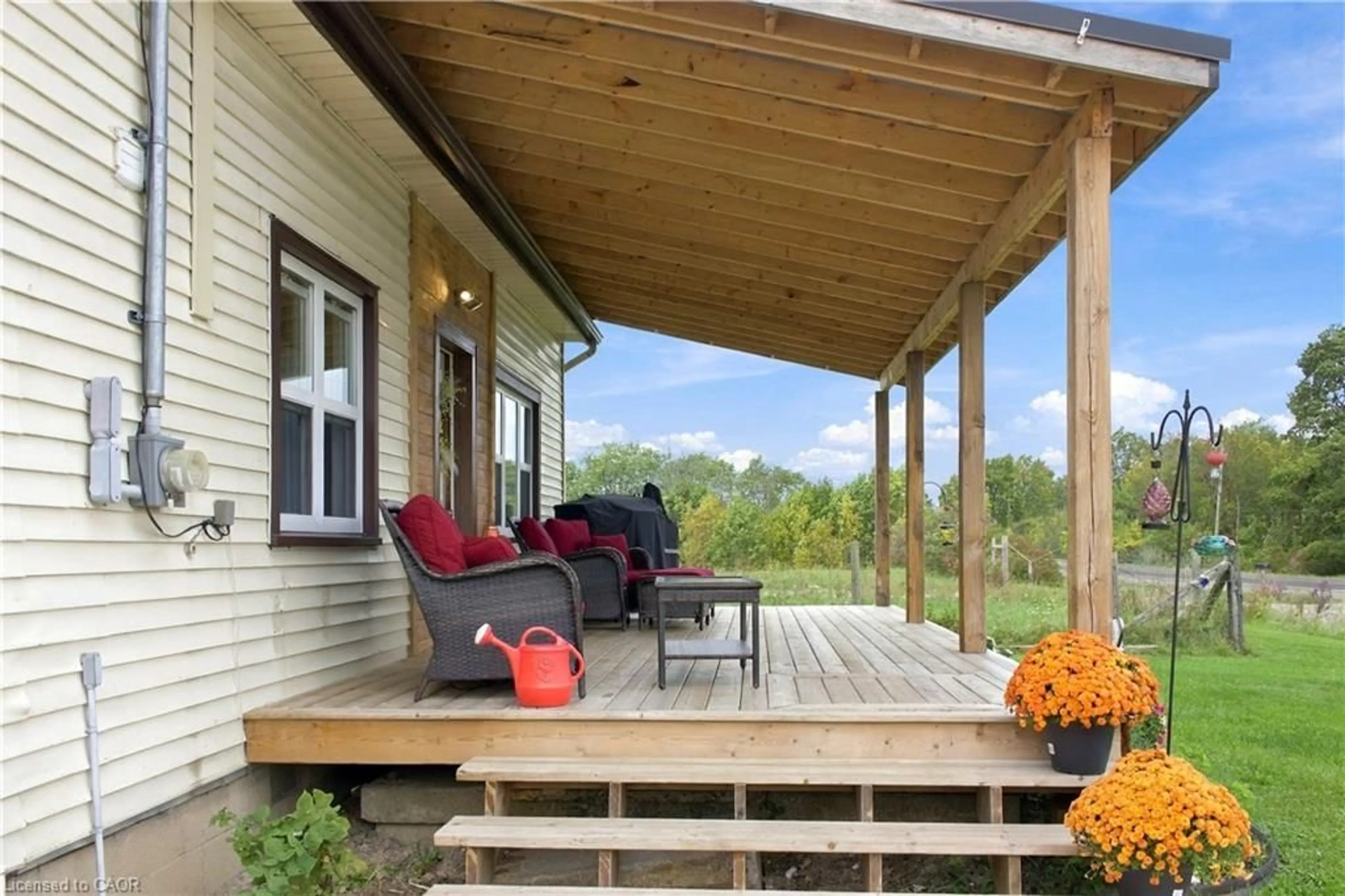 Patio, water/lake/river/ocean view for 736 Port Maitland Rd, Dunnville Ontario N1A 2W6