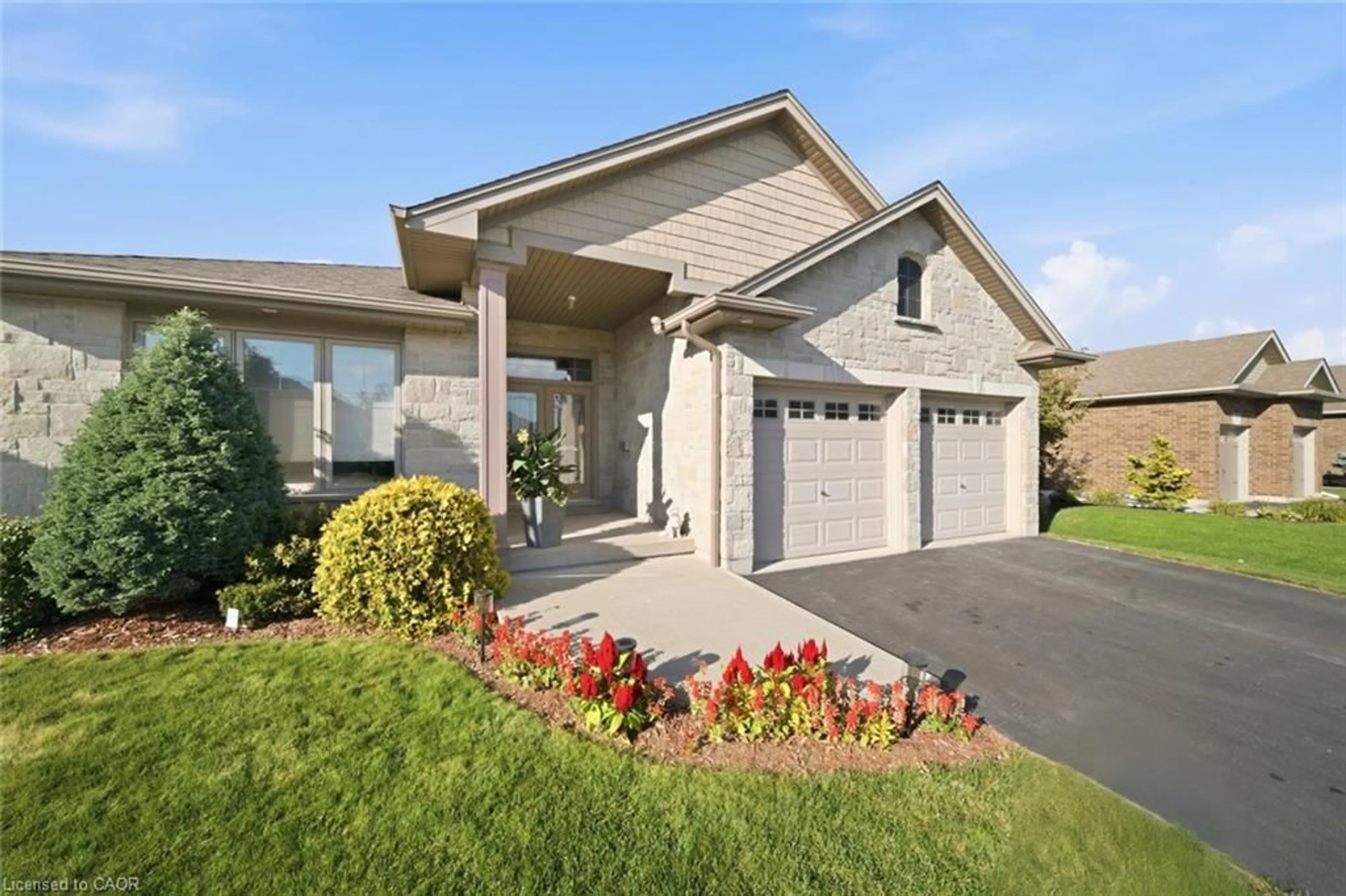 Home with brick exterior material, street for 95 Driftwood Dr, Simcoe Ontario N3Y 0A3