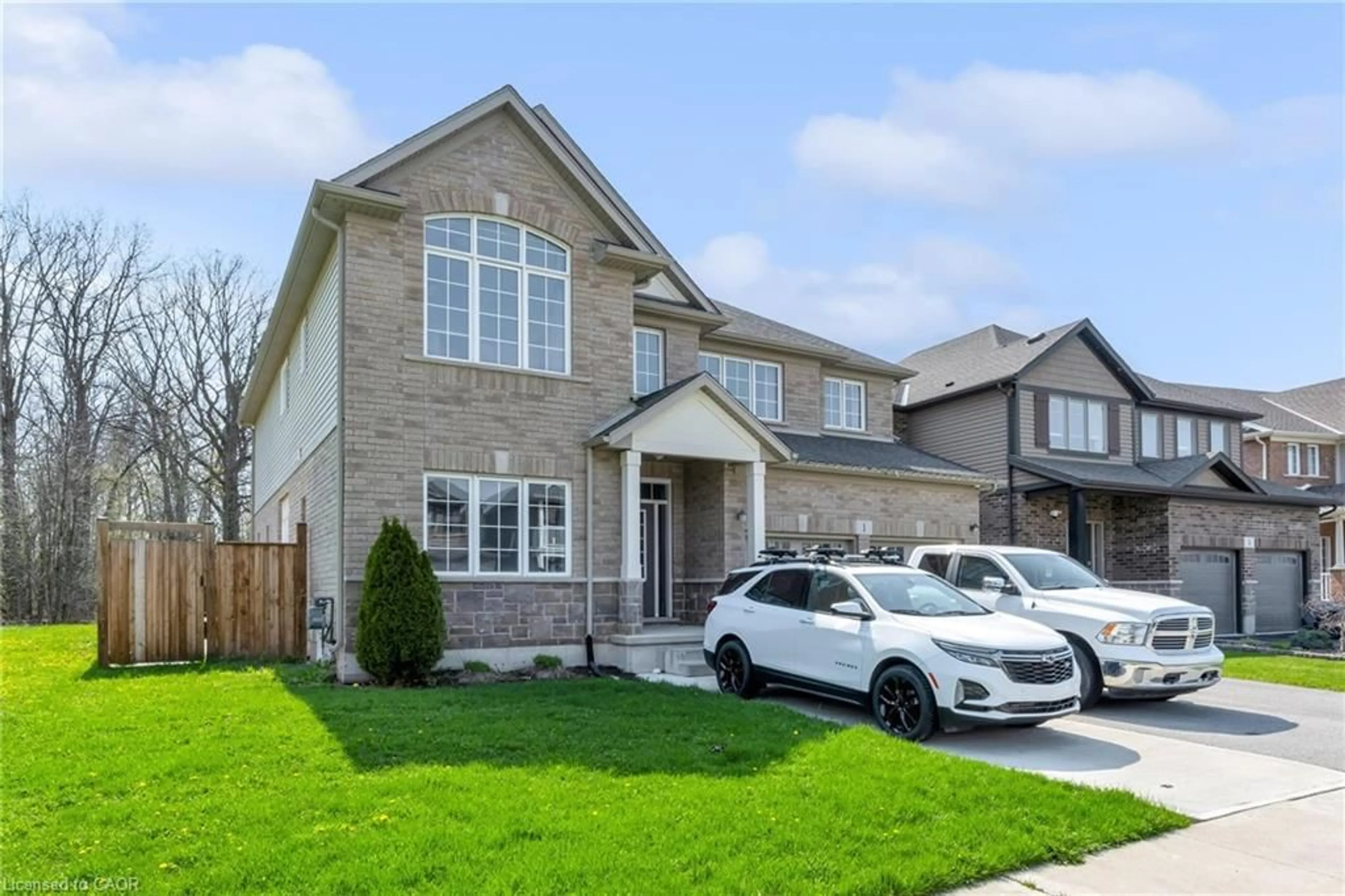 Home with brick exterior material, street for 1 Elderberry Rd, Thorold Ontario L2V 0E7