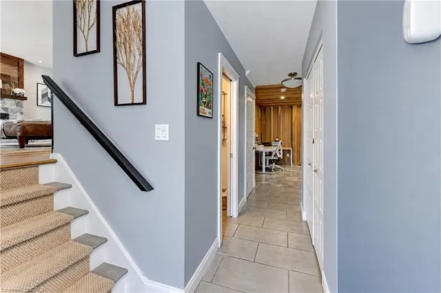 299 Creighton Crt, Waterloo 5