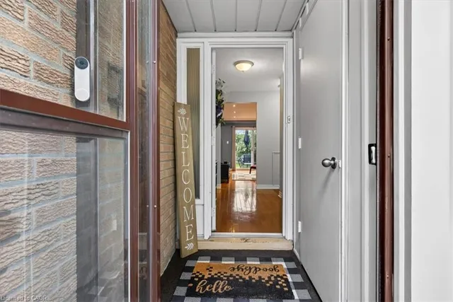 479 Woodview Rd #3, Burlington 4