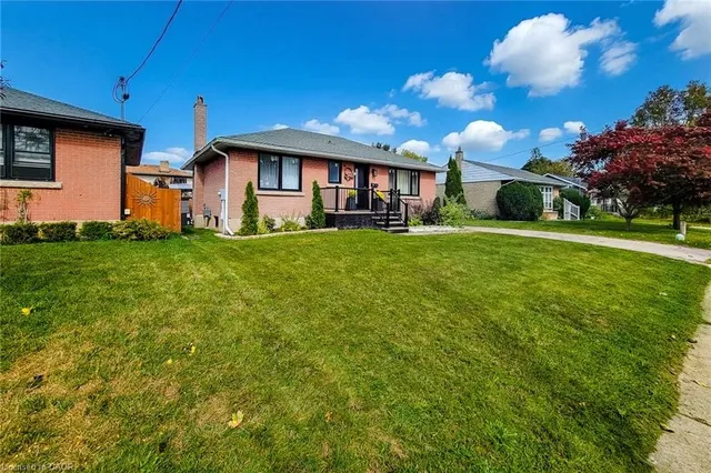 8 Albemarle St, Brantford 5