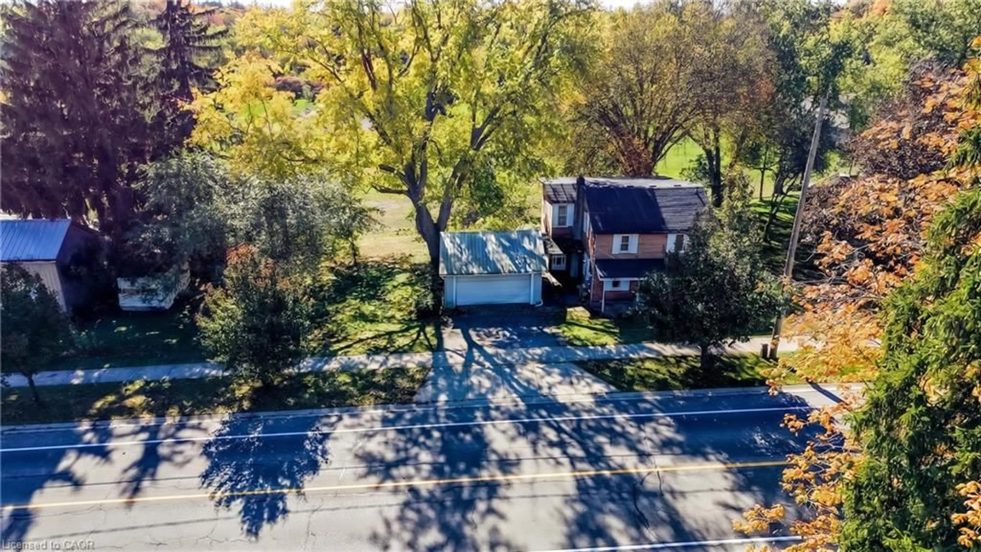 A pic from outside/outdoor area/front of a property/back of a property/a pic from drone, street for 1383 Bridge St, New Dundee Ontario N0B 2E0