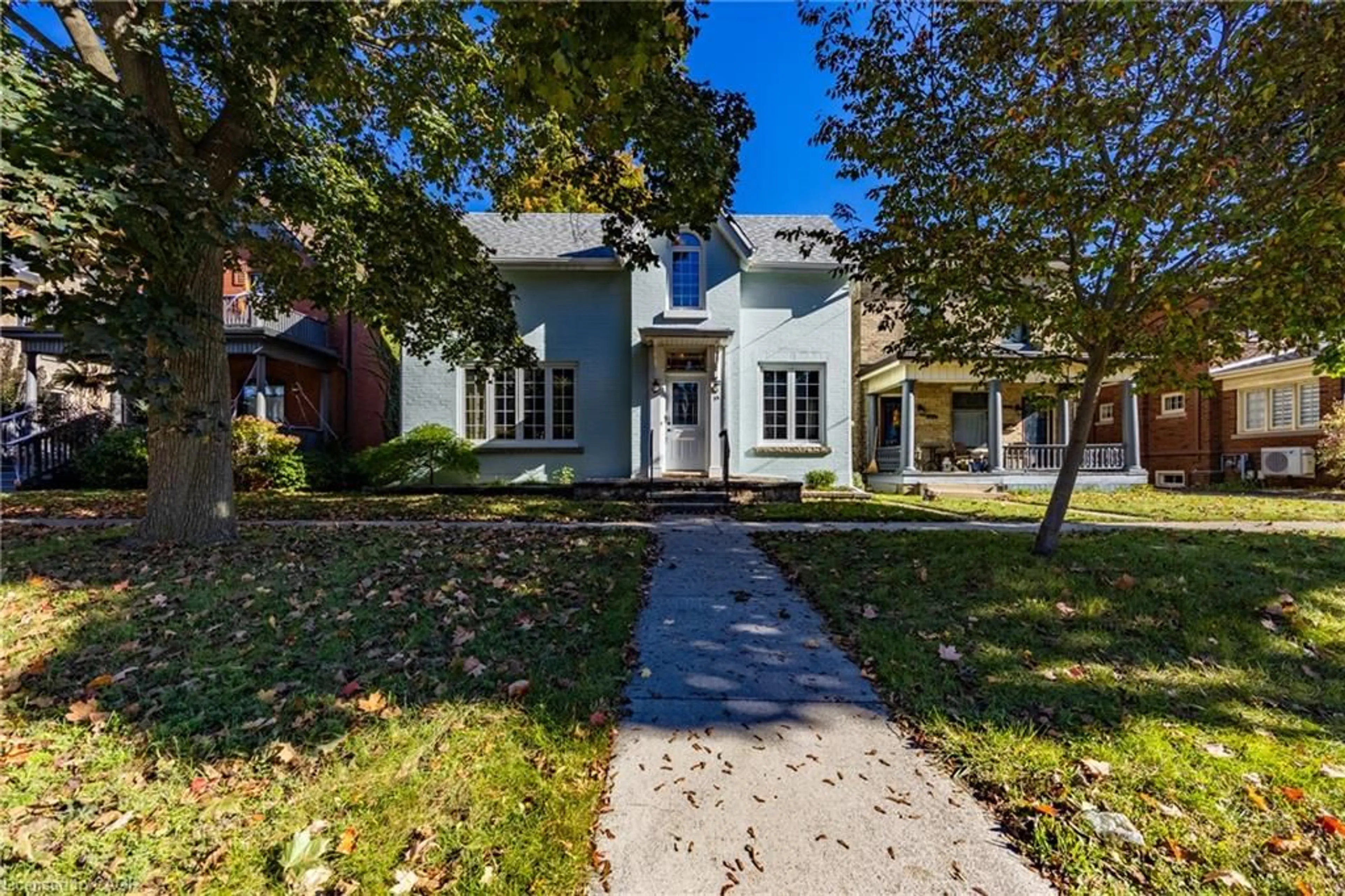 Home with brick exterior material, street for 33 Palmerston Ave, Brantford Ontario N3T 4L1