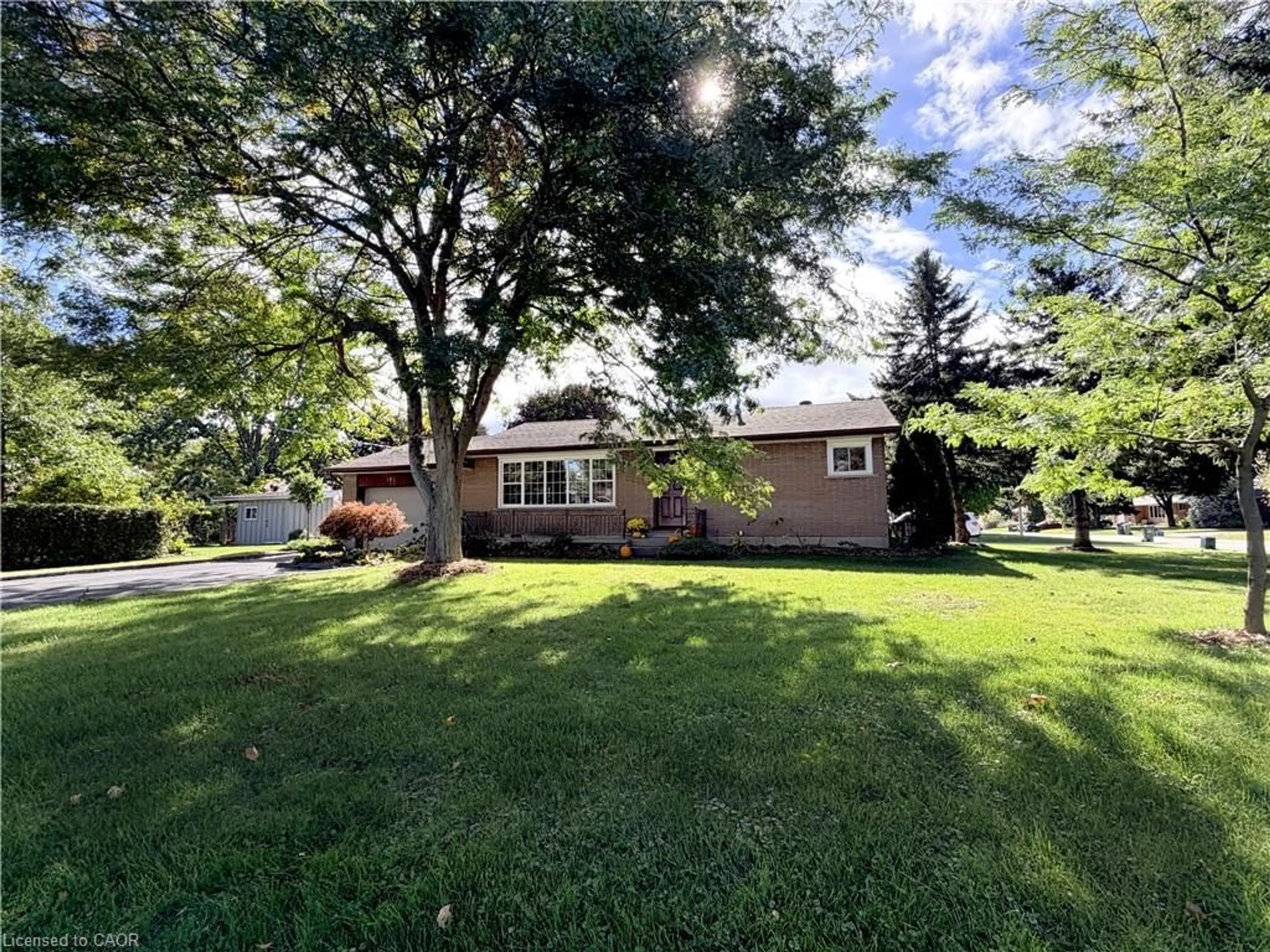 Unknown for 181 Montclair Cres, Waterford Ontario N0E 1Y0