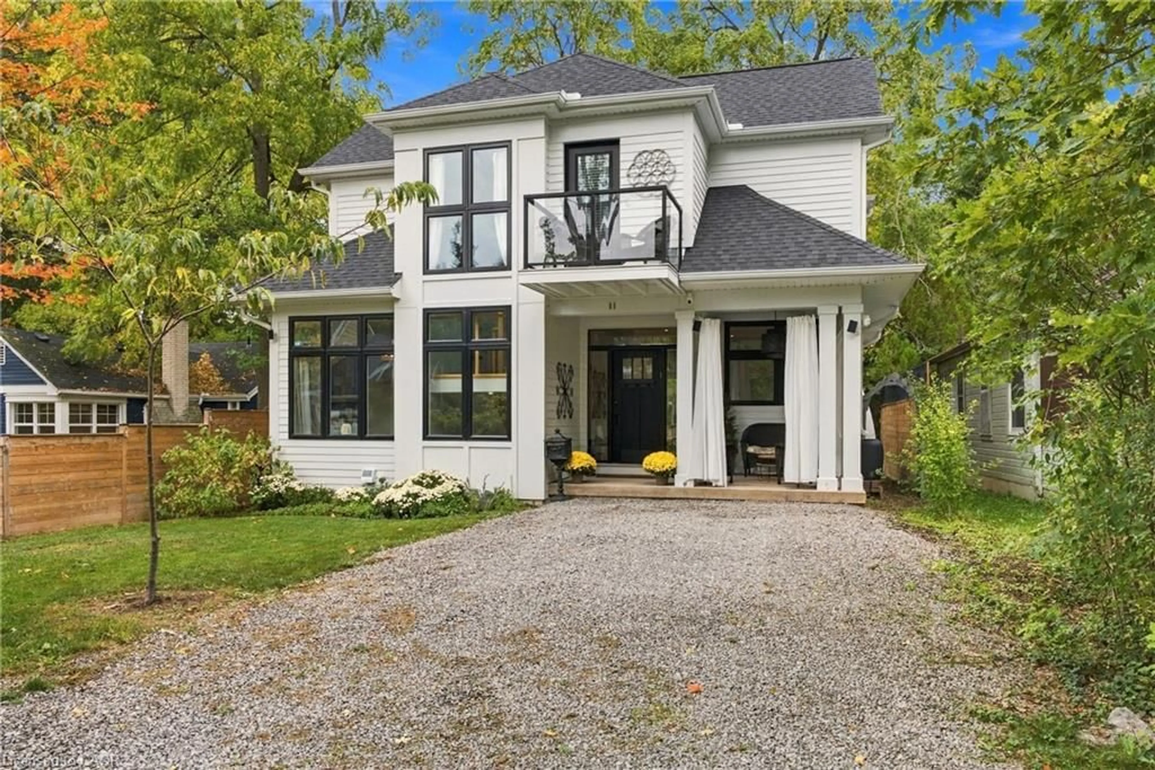 Home with brick exterior material, street for 11 Wilberforce Ave, Niagara-on-the-Lake Ontario L0S 1J0