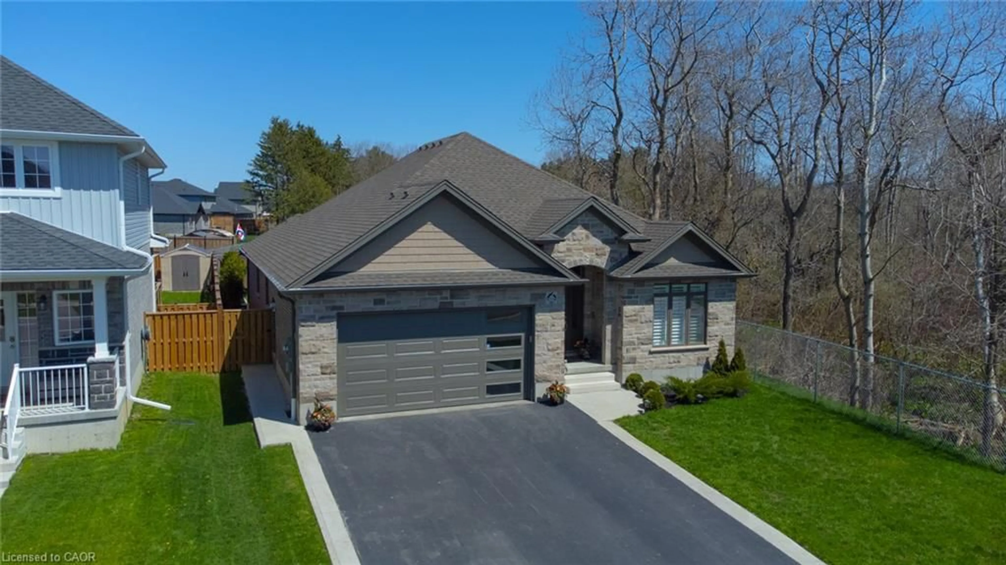 Home with brick exterior material, street for 113 Halliday Dr, Tavistock Ontario N0B 2R0