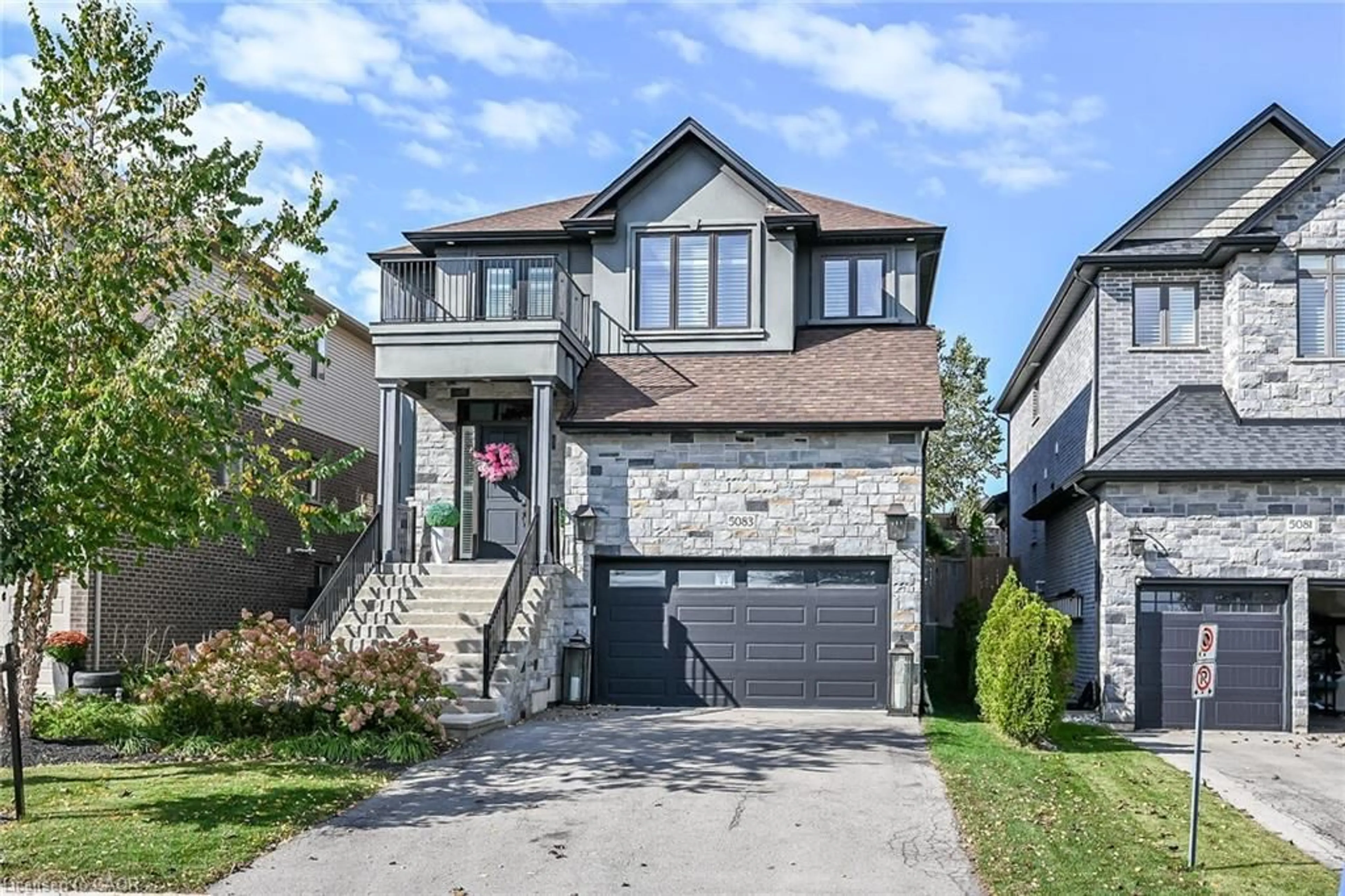 Home with brick exterior material, street for 5083 St George's Dr, Beamsville Ontario L0R 1B7