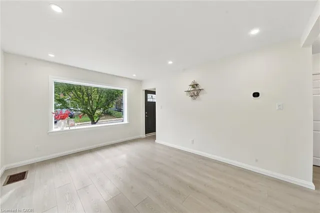 294 East 28th St, Hamilton 2