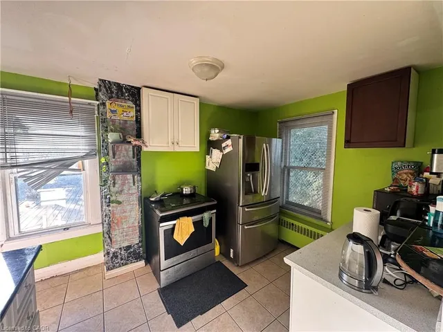 65 Queen St, Thorold 4