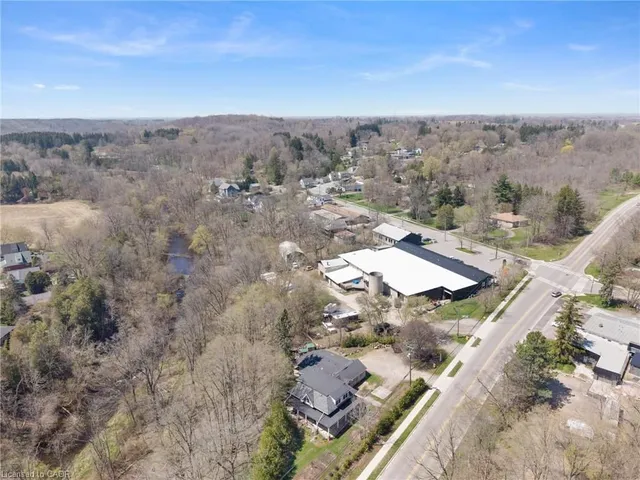 311 Brock Rd, Hamilton 4