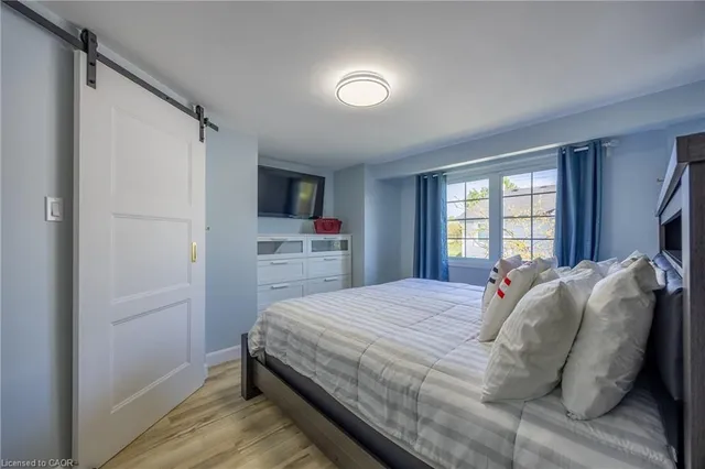 14 New Lakeshore Rd #17, Port Dover 3