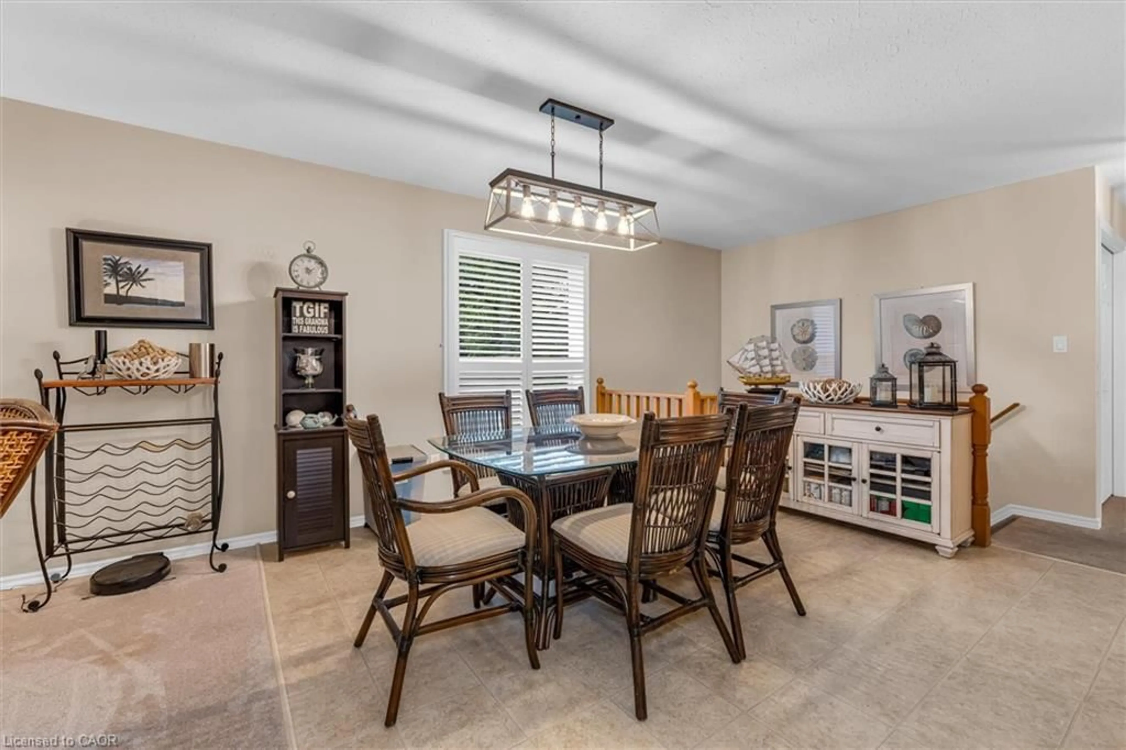 Dining room, ceramic/tile floor for 175 Victoria St #31, Simcoe Ontario N3Y 5L8
