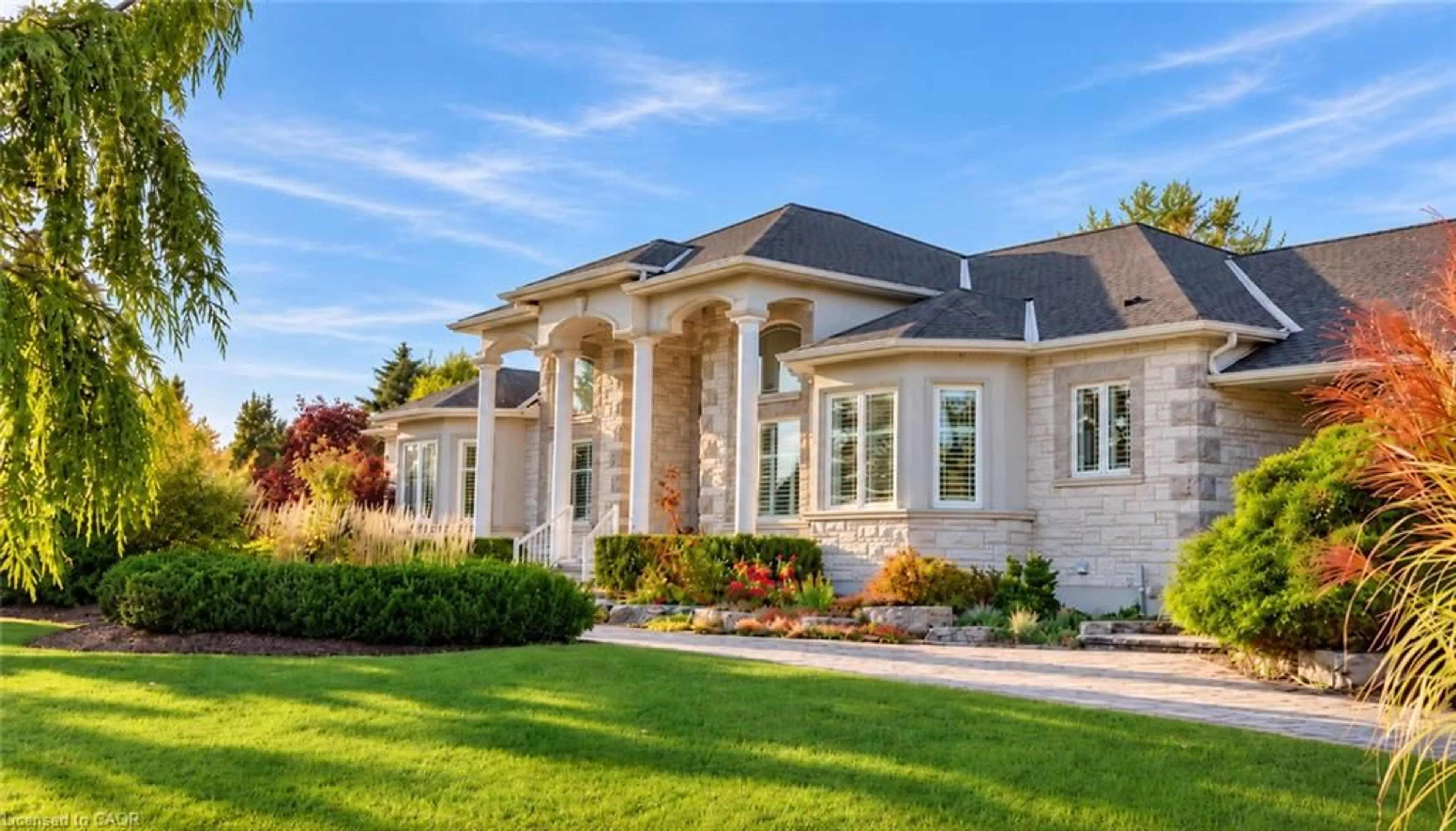 Home with brick exterior material, street for 1194 Hunt Club Rd, Cambridge Ontario N3E 1A1