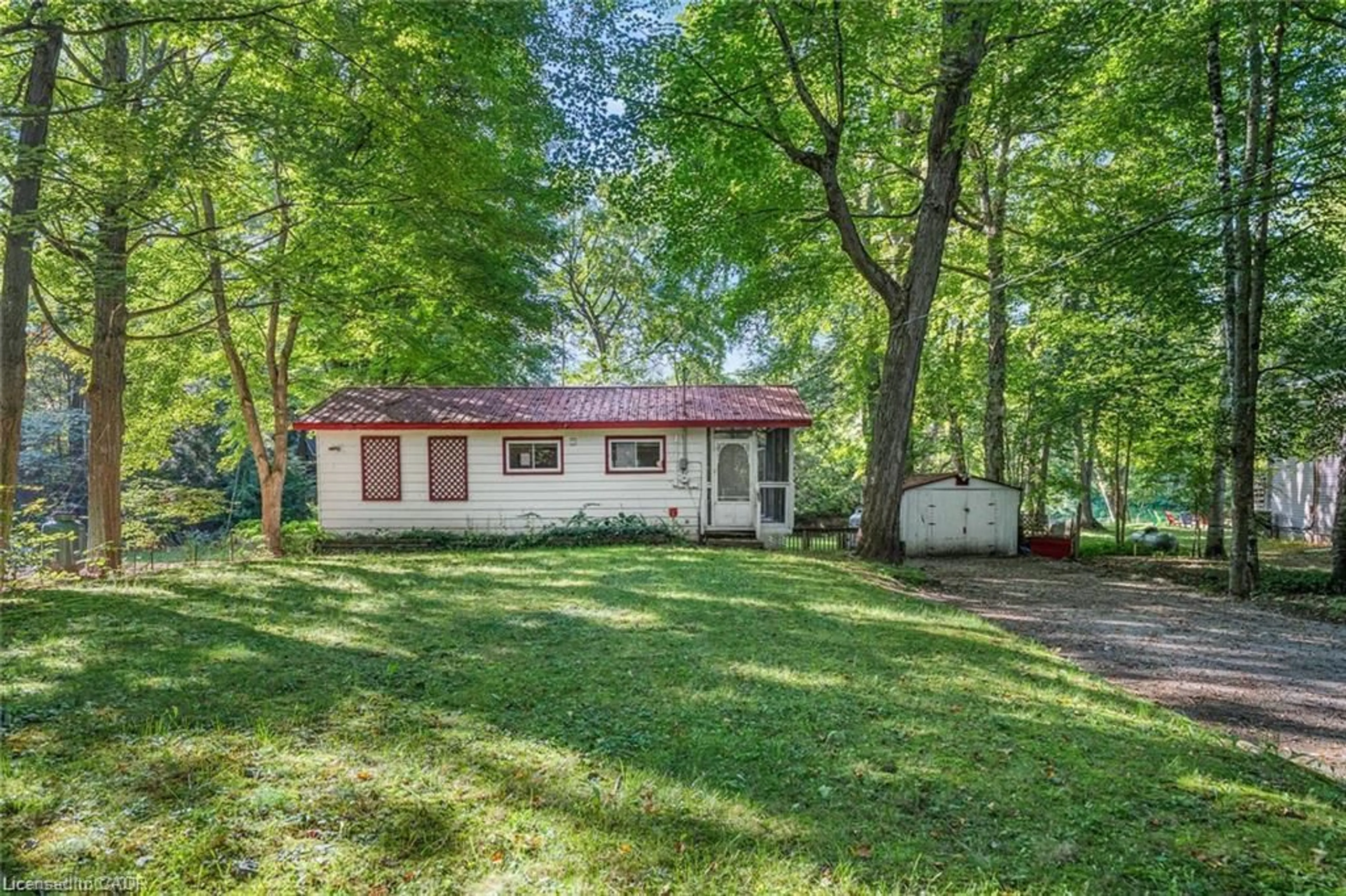 Unknown for 7465 East River Rd, Washago Ontario L0K 2B0