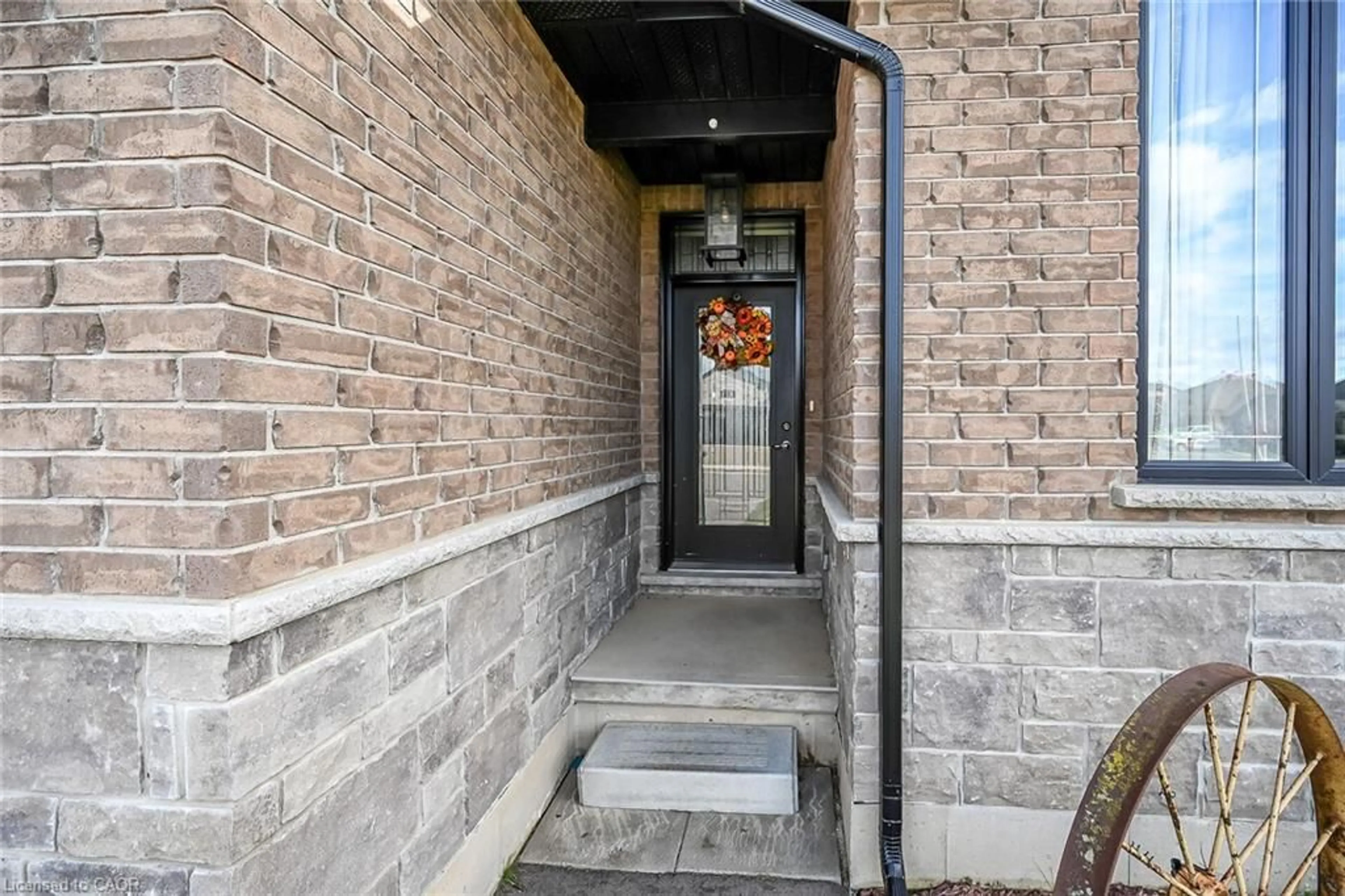 Unknown for 30 Hare St, Waterford Ontario N0E 1Y0