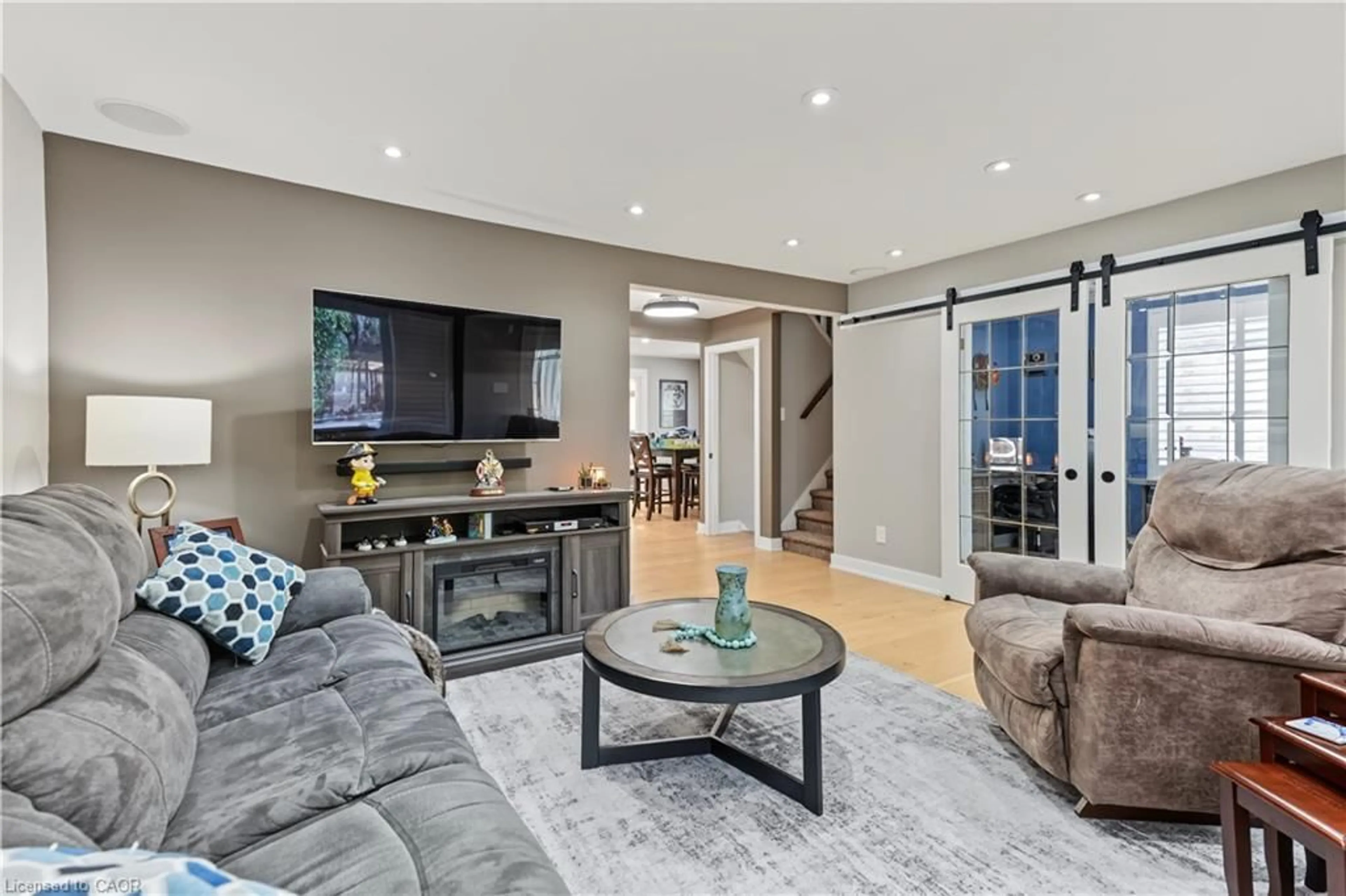 Living room with furniture, unknown for 100 Montrose Ave, Hamilton Ontario L8K 4Y7