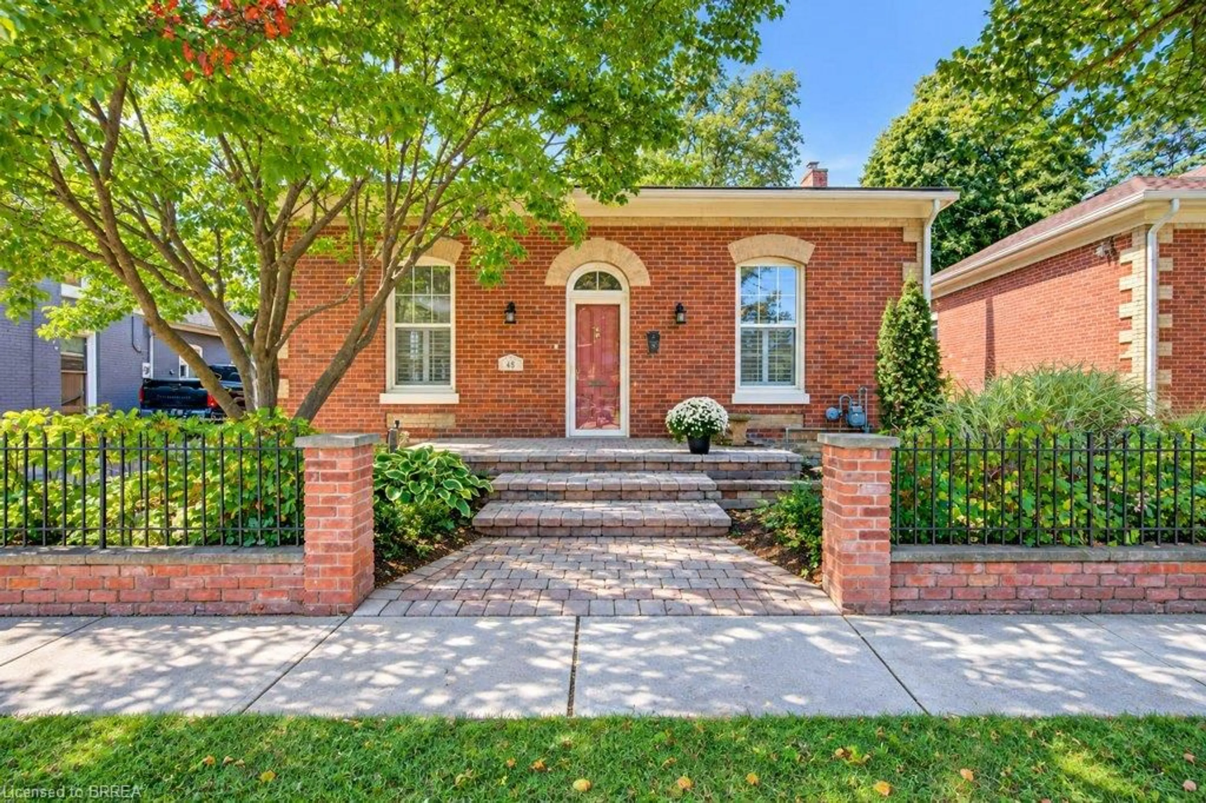 Home with brick exterior material, street for 48 Albion St, Brantford Ontario N3T 3M3