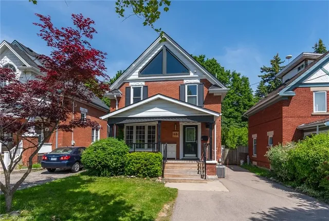 40 Woodland Ave, Kitchener 2