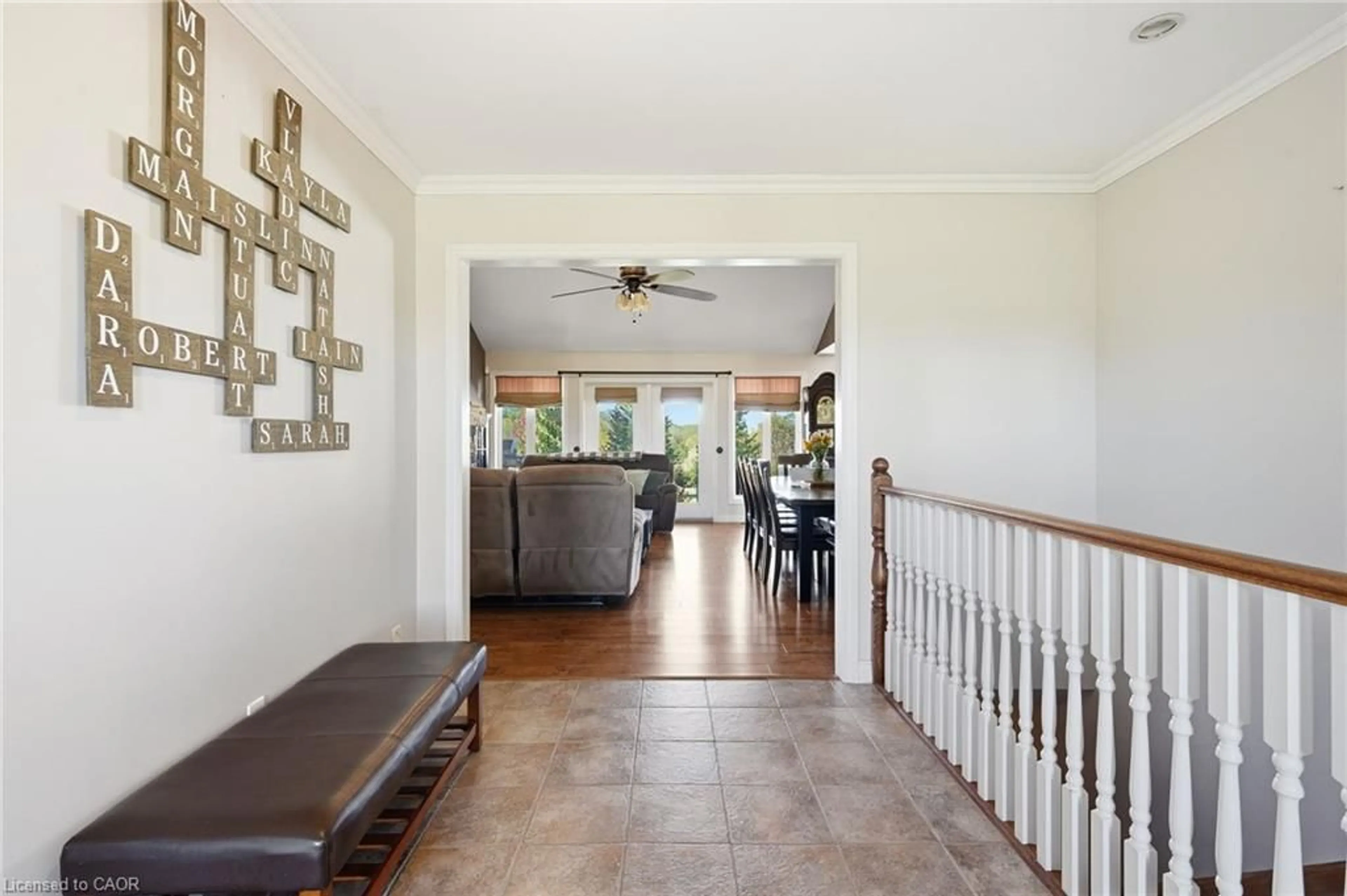 Indoor entryway for 860 Regional 27 Rd, Wellandport Ontario L0R 2J0