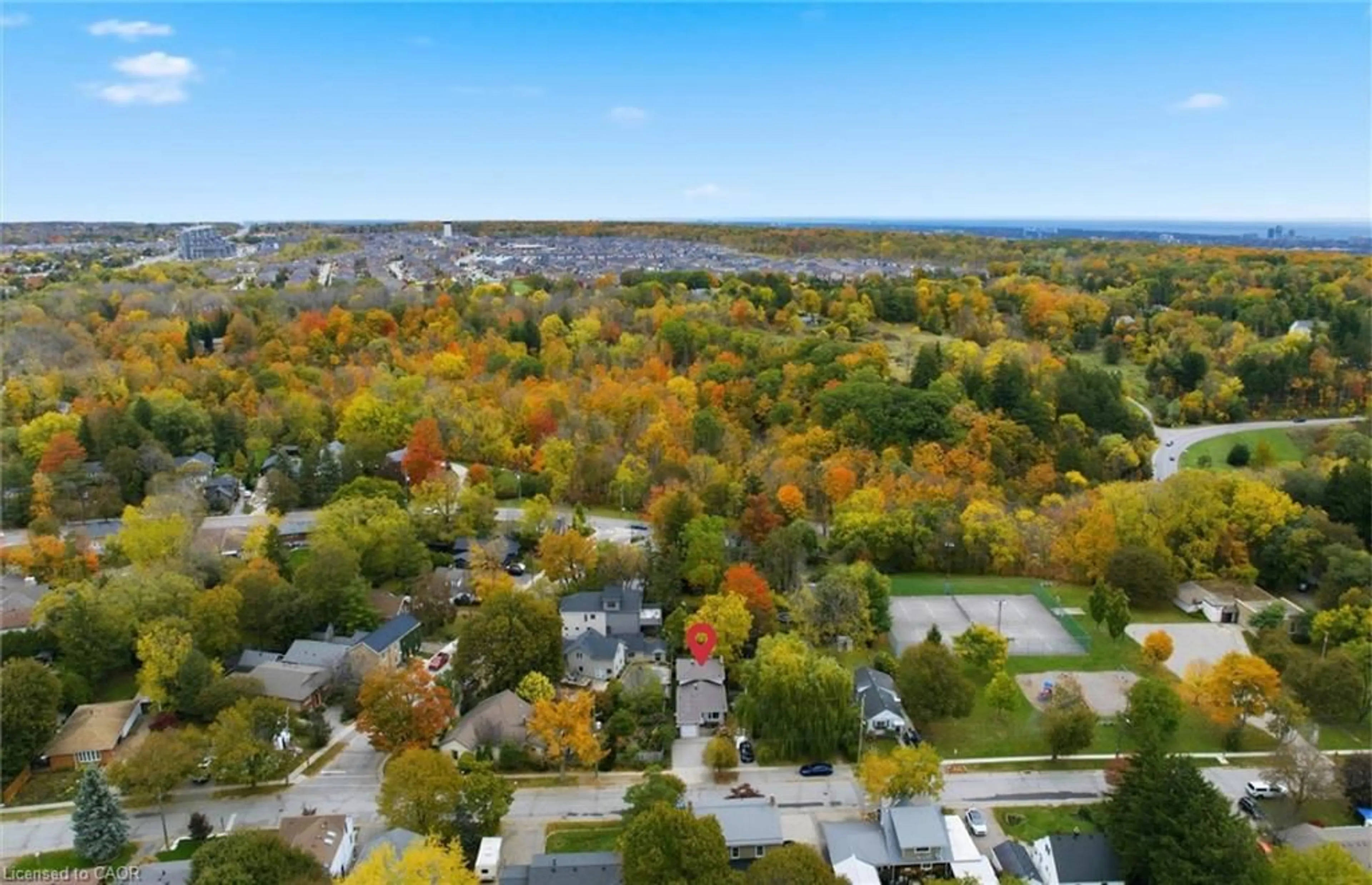 A pic from outside/outdoor area/front of a property/back of a property/a pic from drone, forest/trees view for 81 Main St, Waterdown Ontario L0R 2H0
