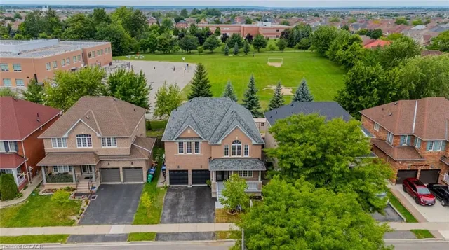 10 Morgandale Rd, Brampton