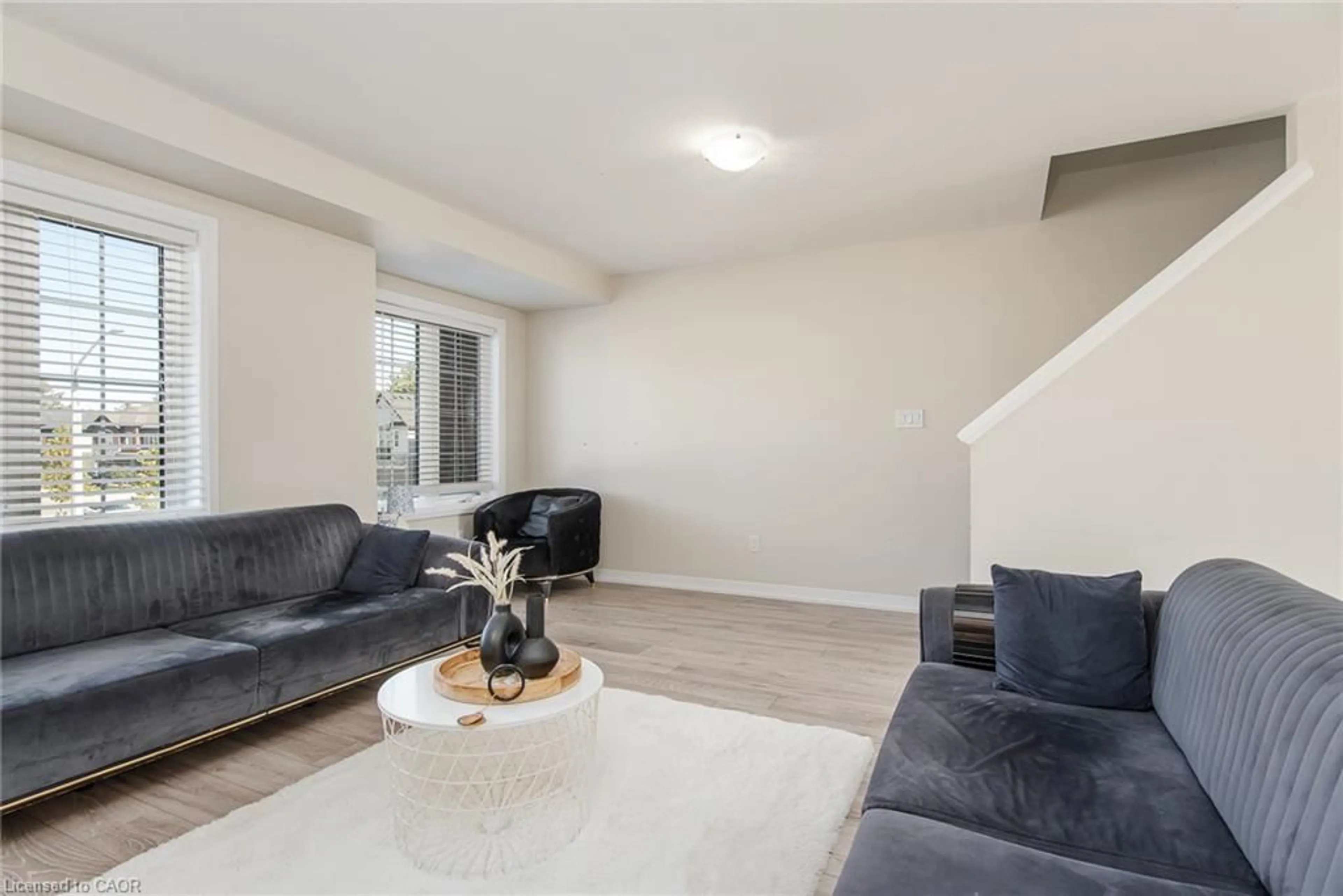 Living room with furniture, unknown for 120 Monarch Woods Dr, Kitchener Ontario N2P 2N7