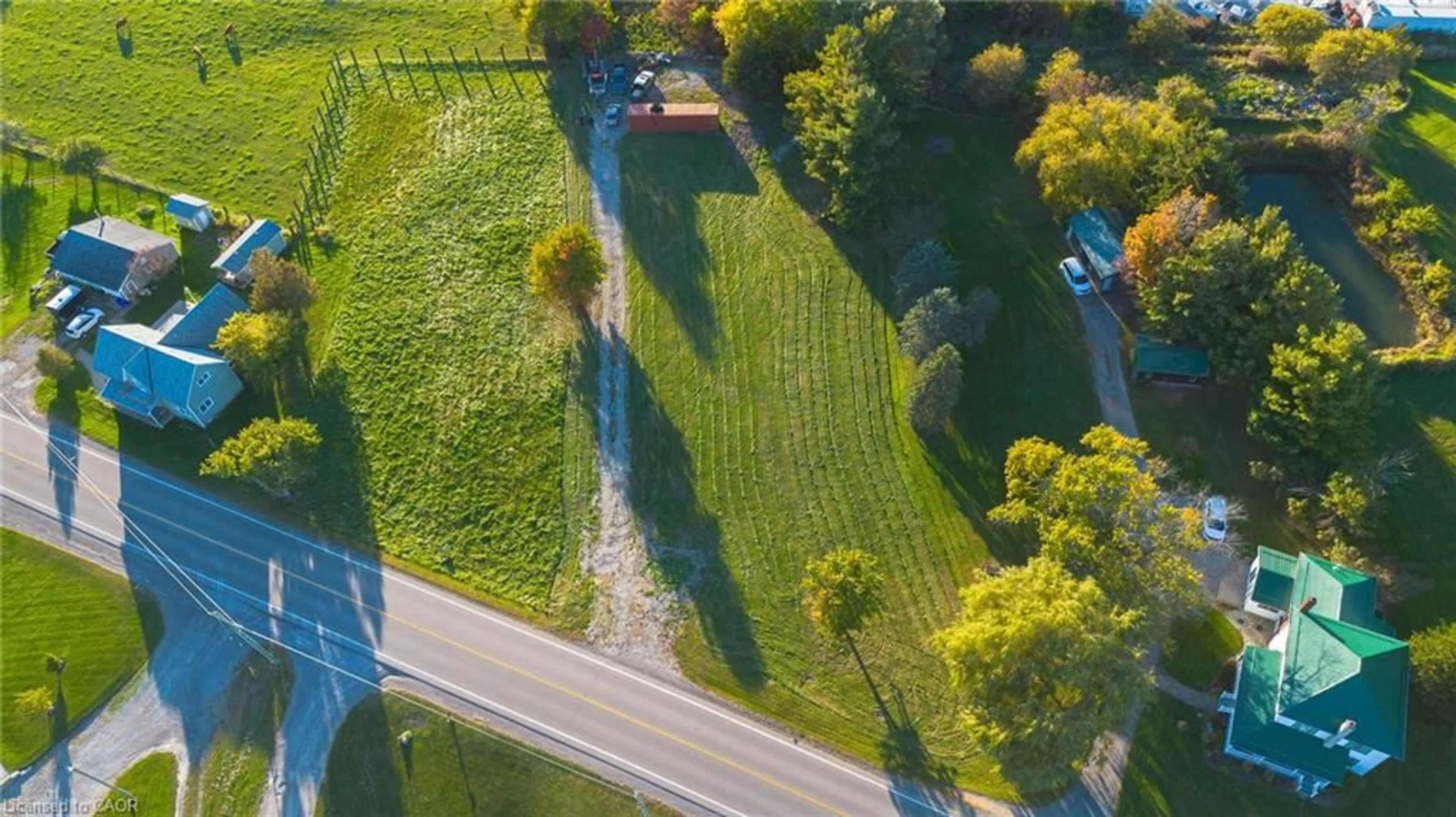 A pic from outside/outdoor area/front of a property/back of a property/a pic from drone, street for PT 2 - 949 Robinson Rd, Dunnville Ontario N1A 2W1