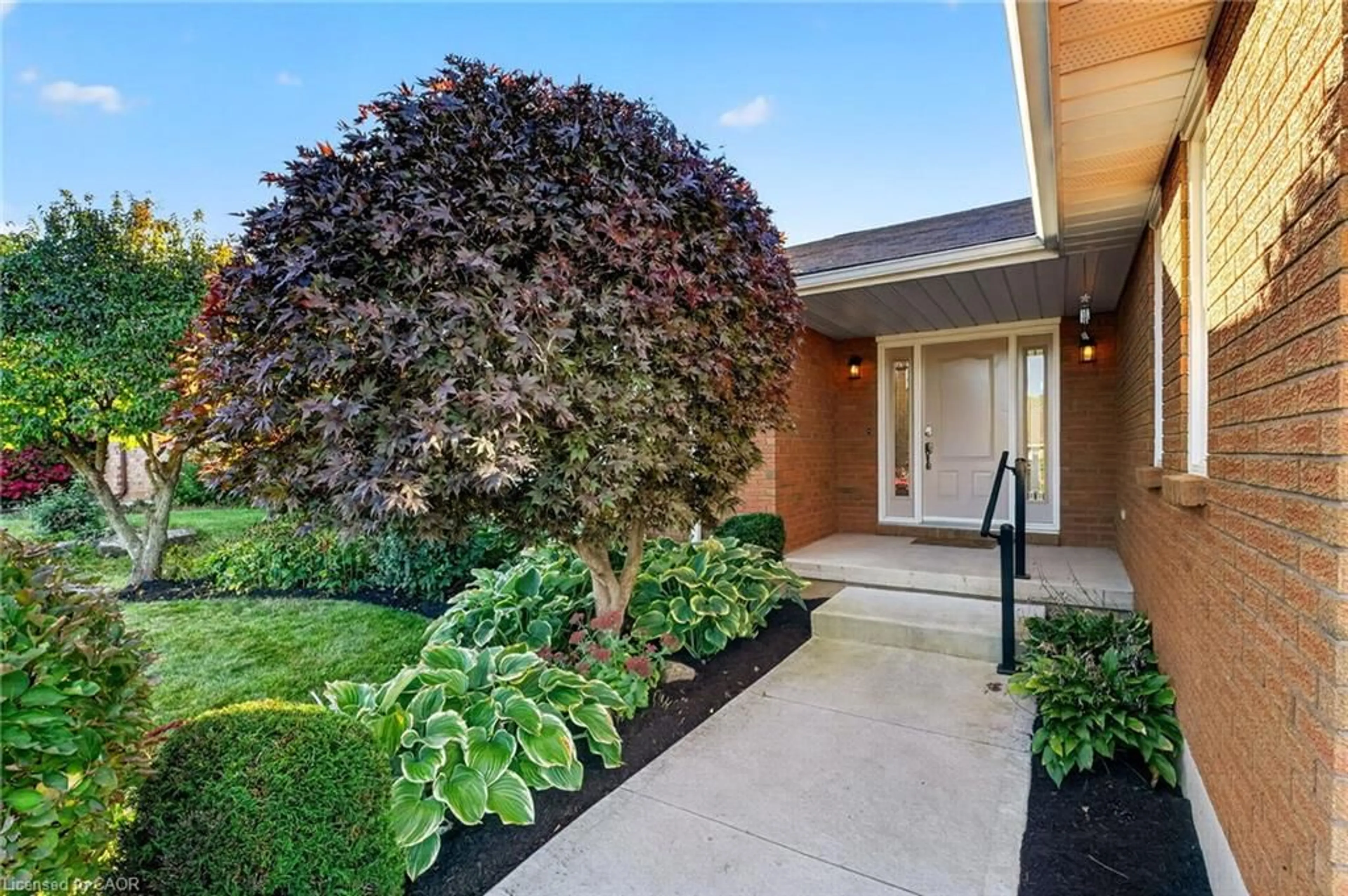 Unknown for 90 Victor Blvd, St. George Ontario N0E 1N0