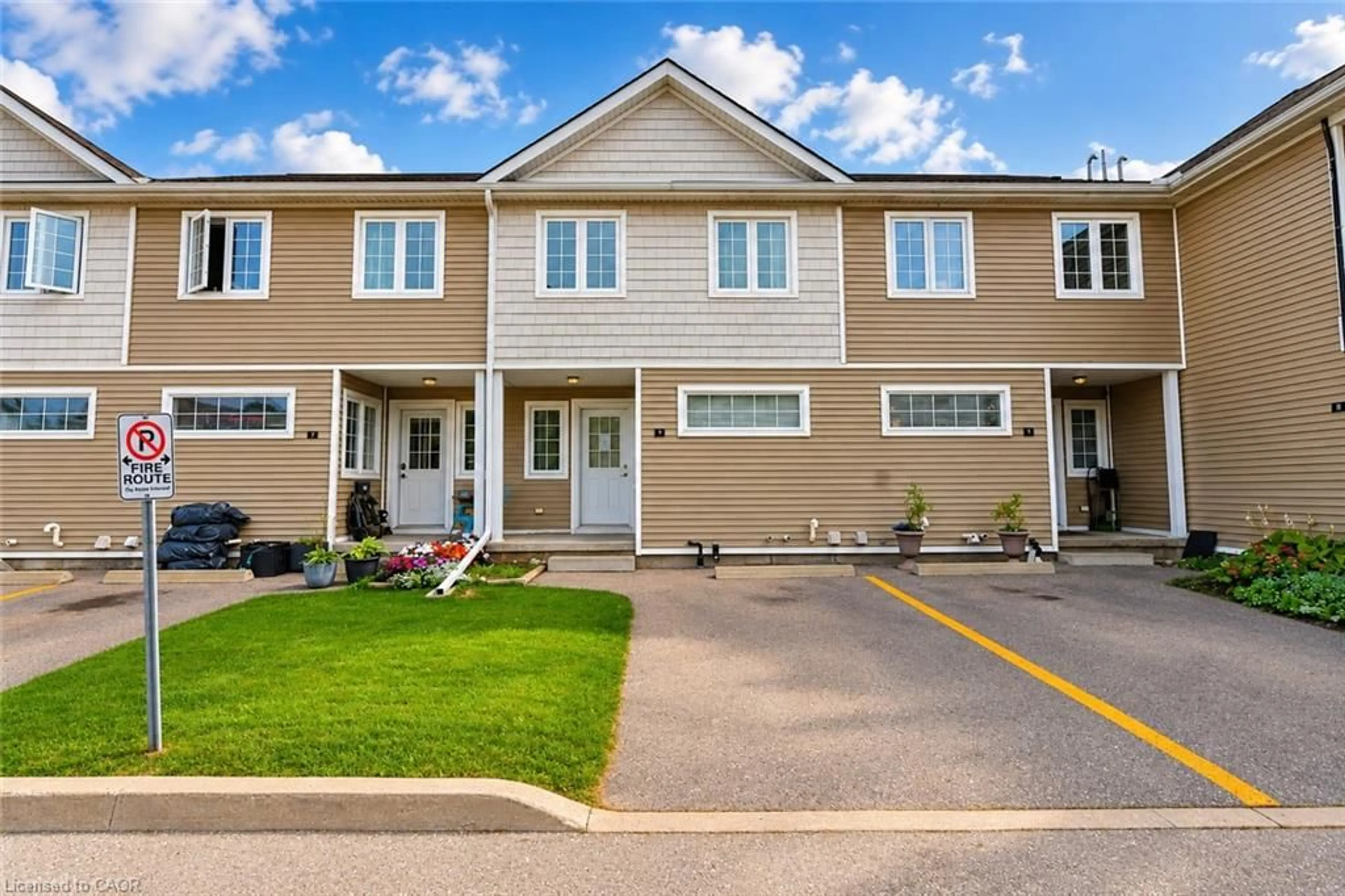 Unknown for 23 Howe Dr #8, Kitchener Ontario N2E 1J3