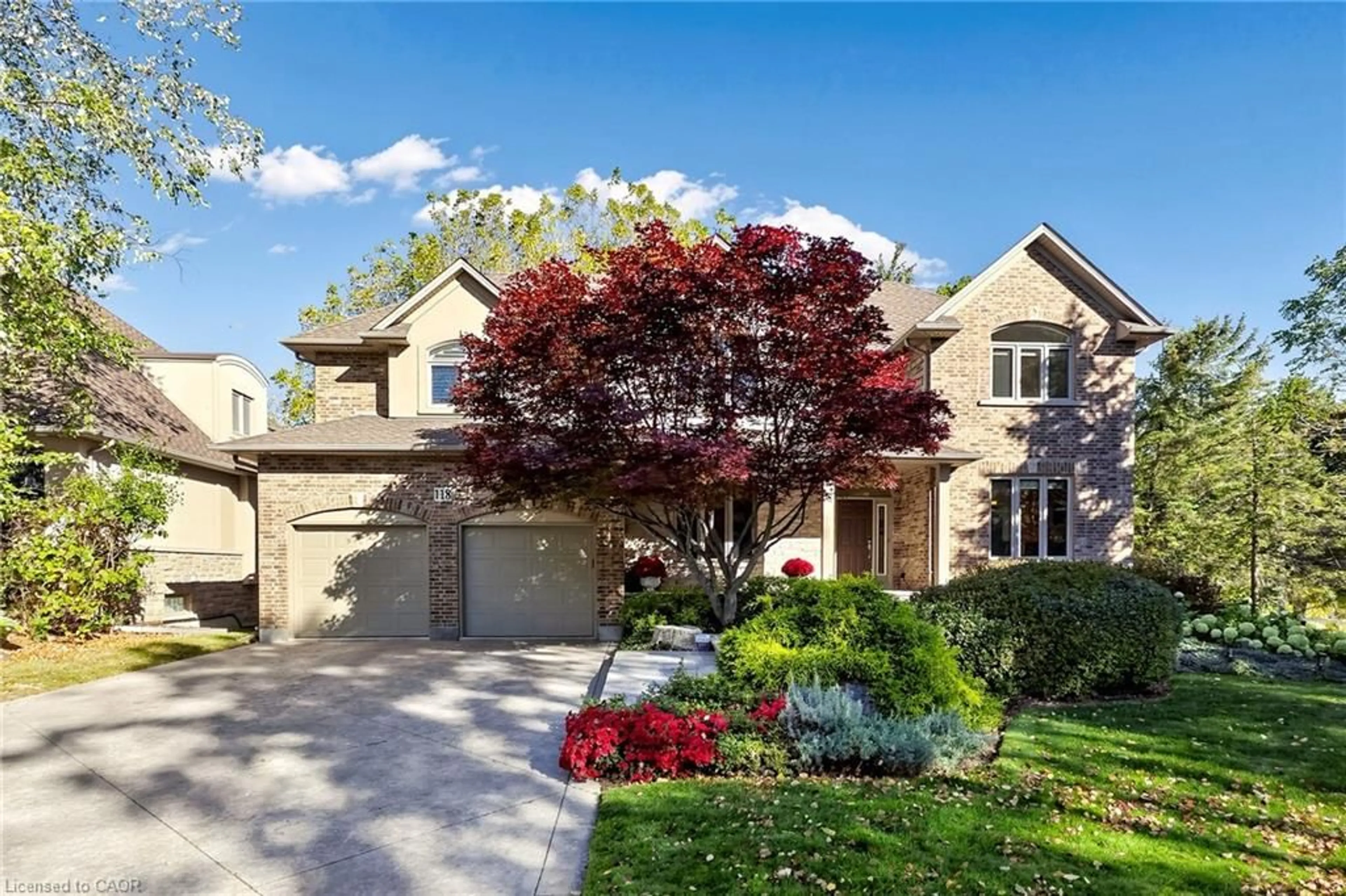 Home with brick exterior material, street for 118 Foxridge Dr, Ancaster Ontario L9G 5B9