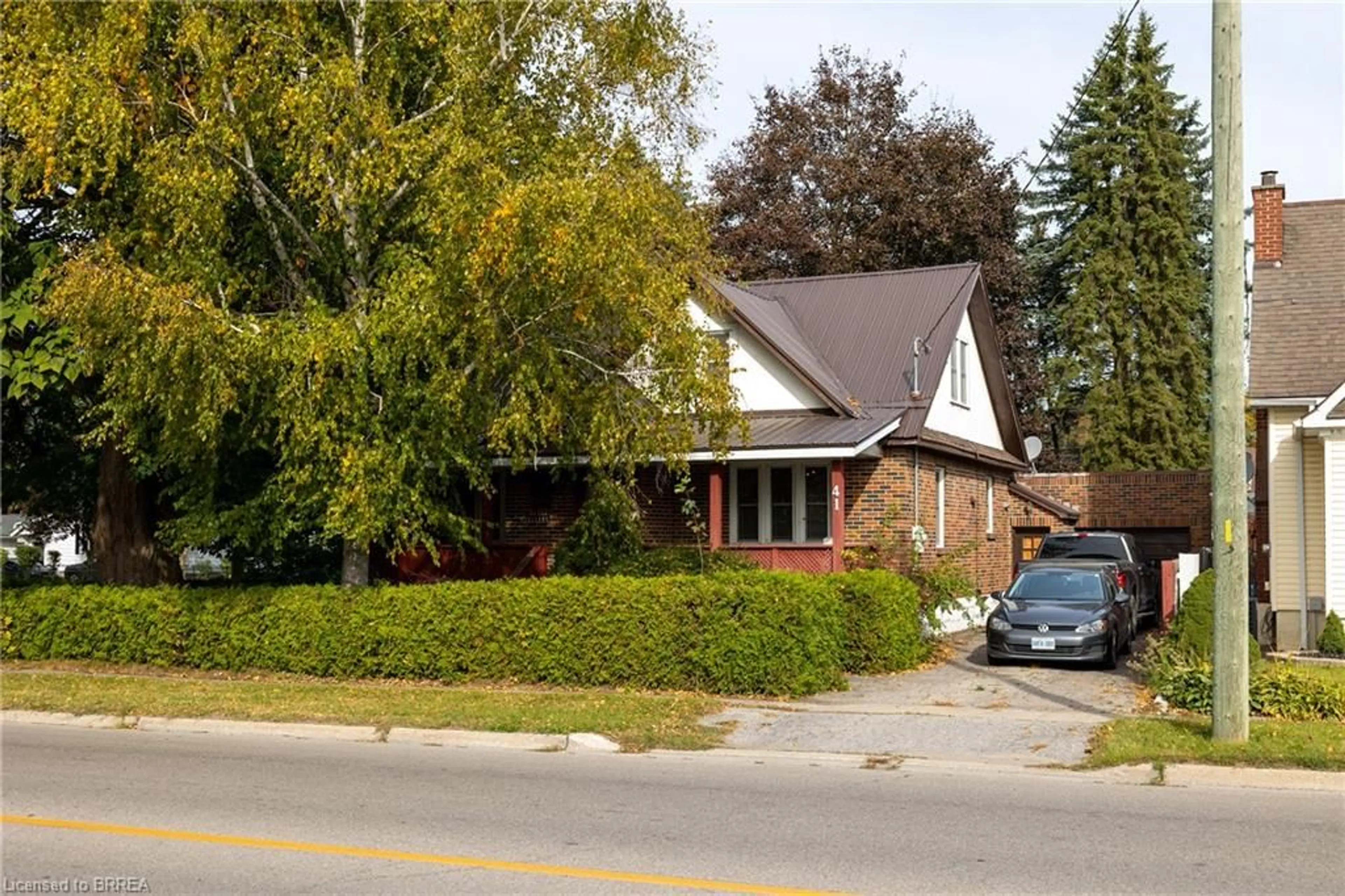 Home with brick exterior material, street for 41 Church St, Delhi Ontario N4B 1T5