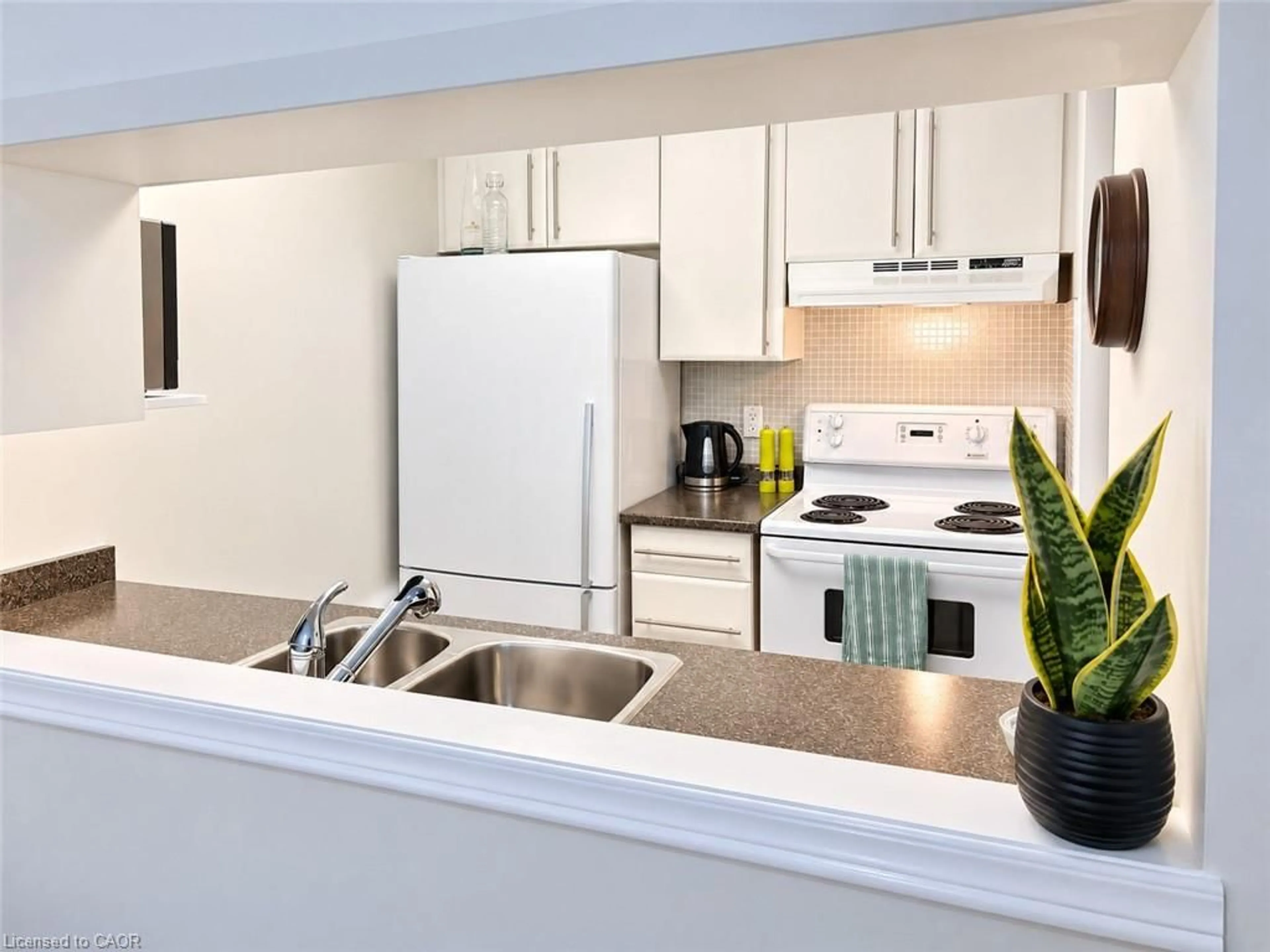 Unknown for 3420 Frederick Ave #106, Vineland Ontario L0R 2C0