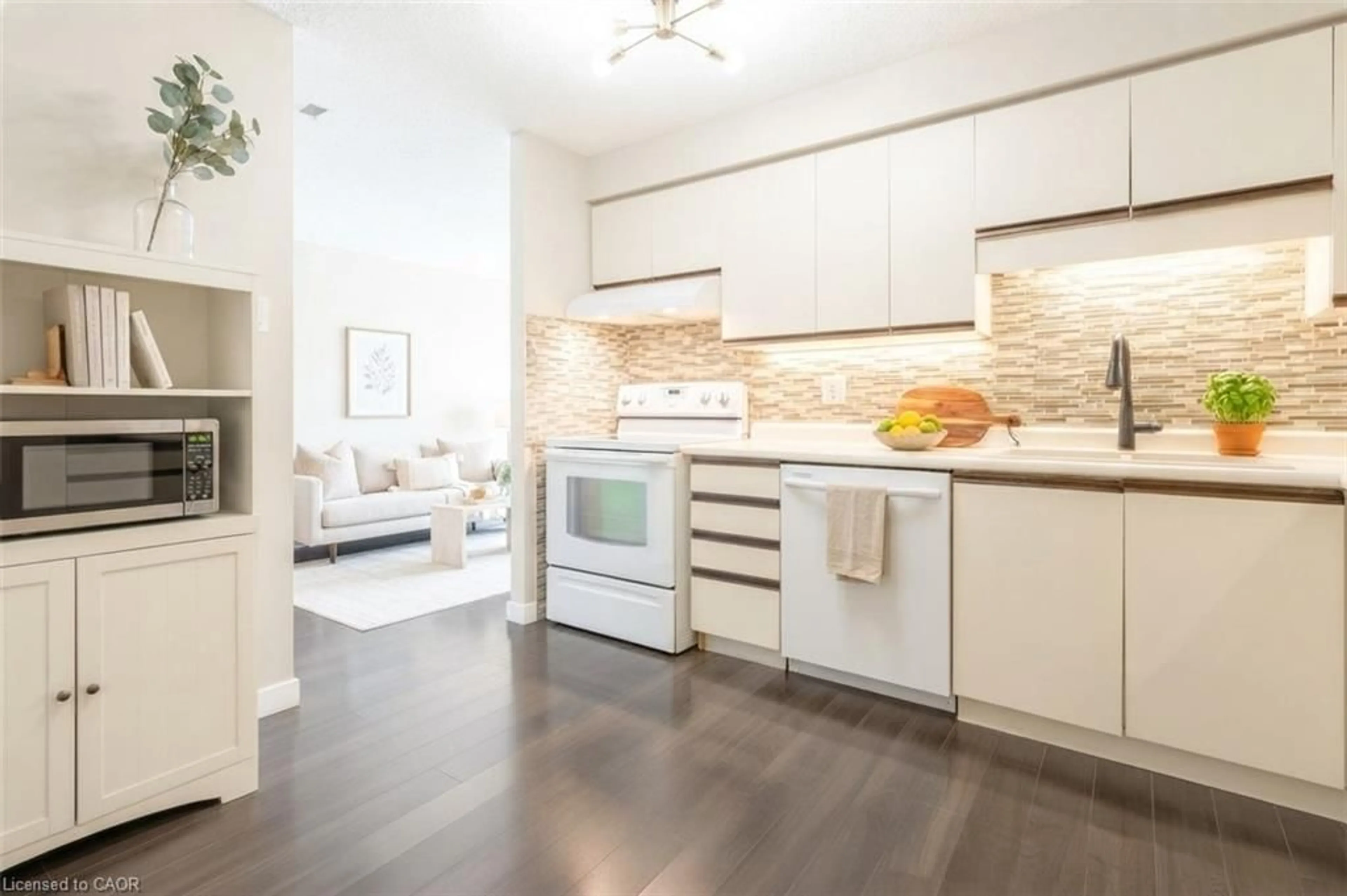 Open concept kitchen, unknown for 55 Green Valley Dr #1508, Kitchener Ontario N2P 1Z6