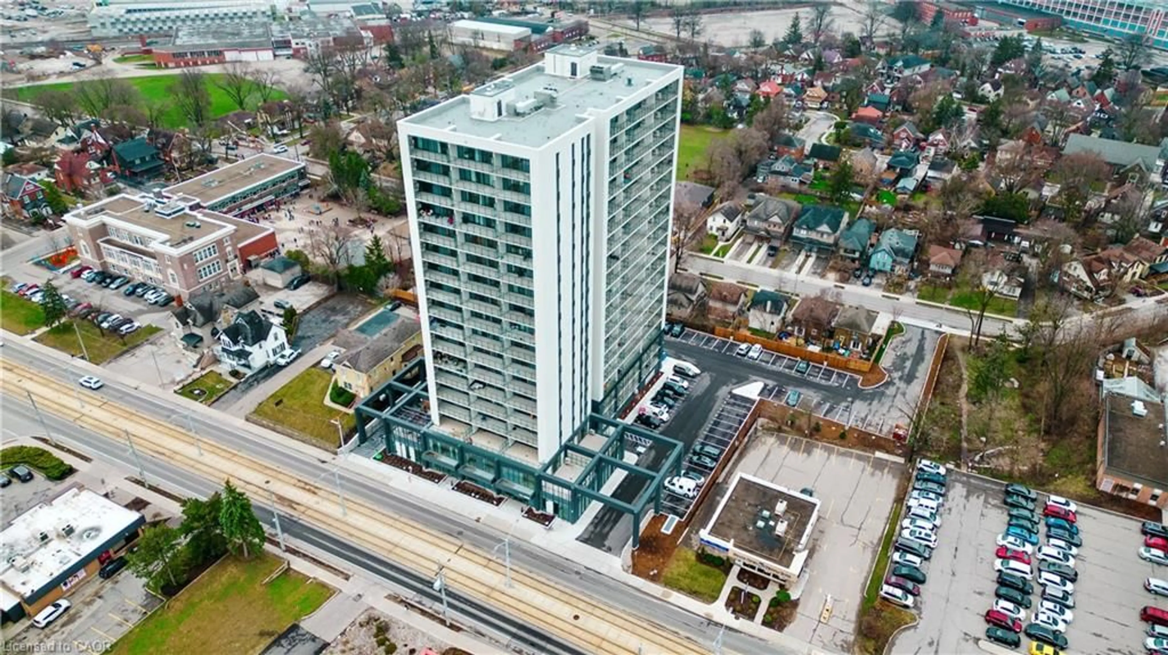 A pic from outside/outdoor area/front of a property/back of a property/a pic from drone, building for 741 King St #1807, Kitchener Ontario N2G 1E5