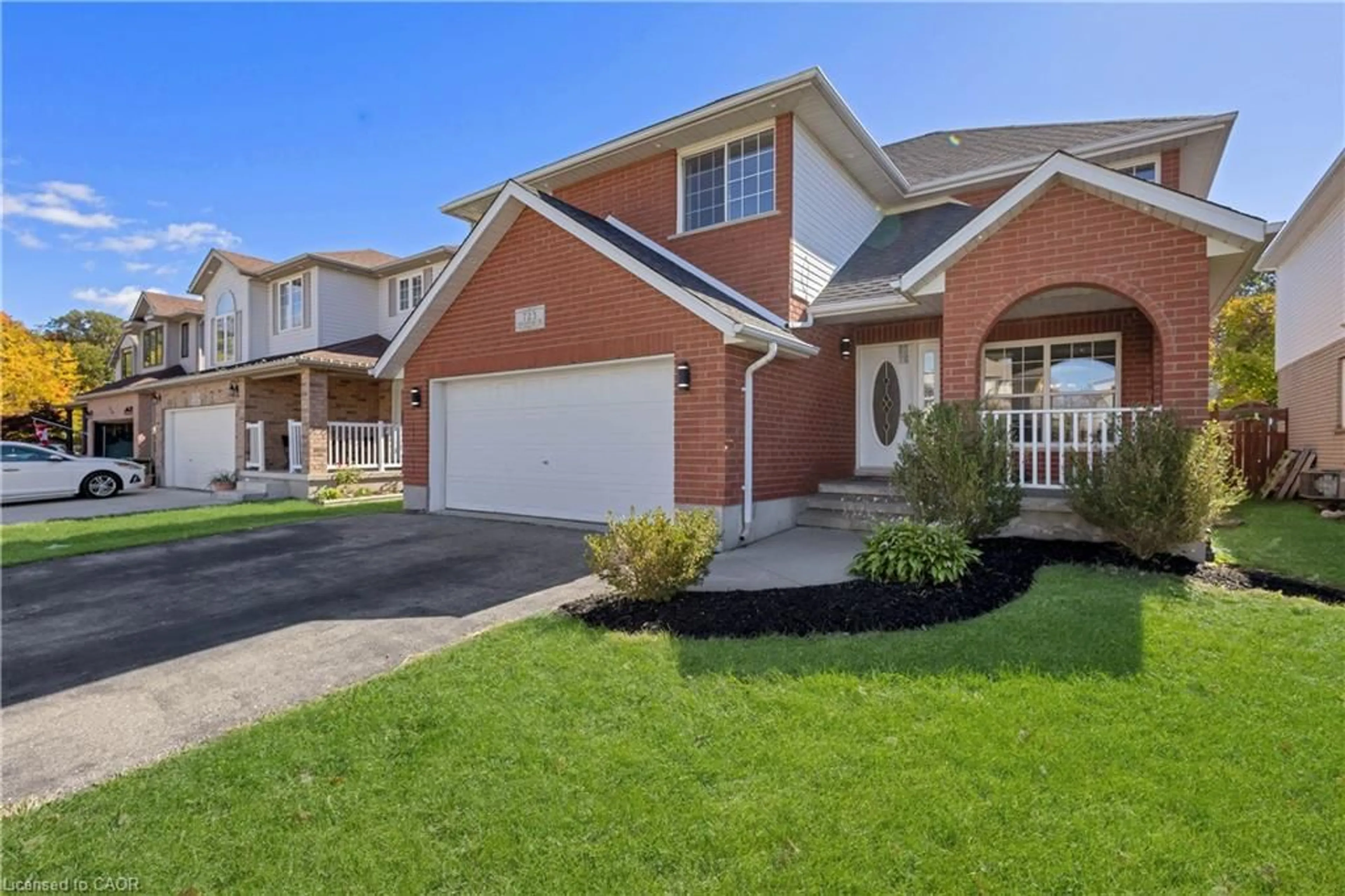 Home with brick exterior material, street for 723 Chesapeake Dr, Waterloo Ontario N2K 4G4