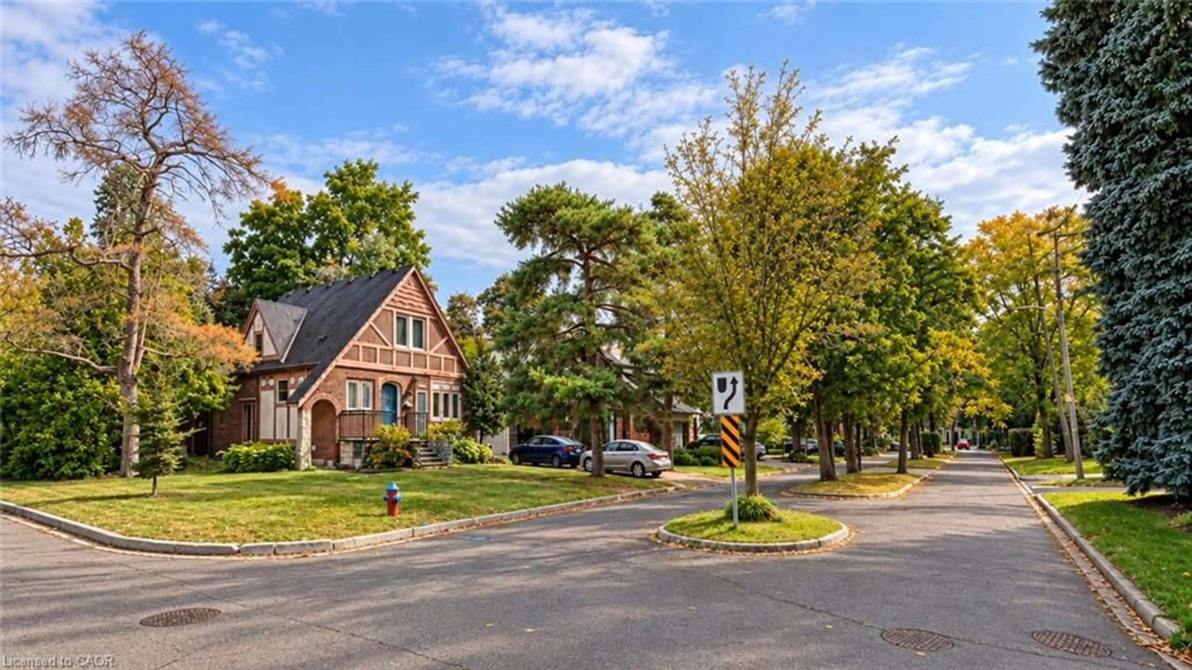Unknown for 541 Emerald St, Burlington Ontario L7R 2N7