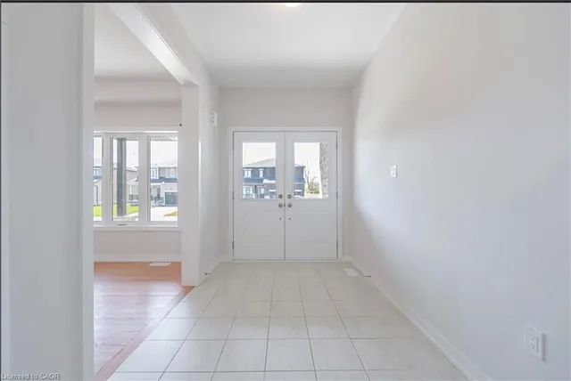 15 Bird St, Simcoe 3
