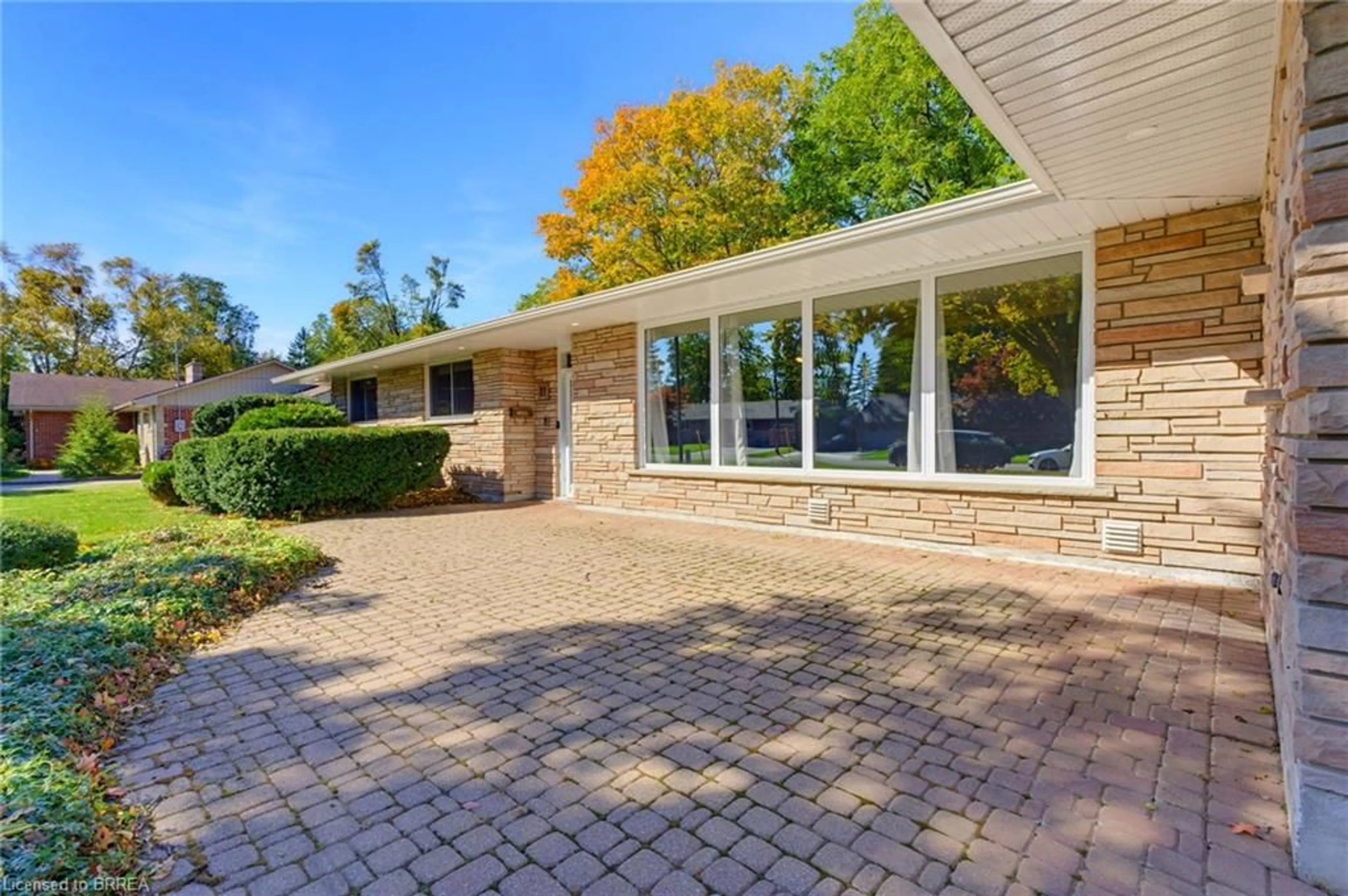 Home with brick exterior material, street for 11 Belholme Ave, Brantford Ontario N3T 1R9