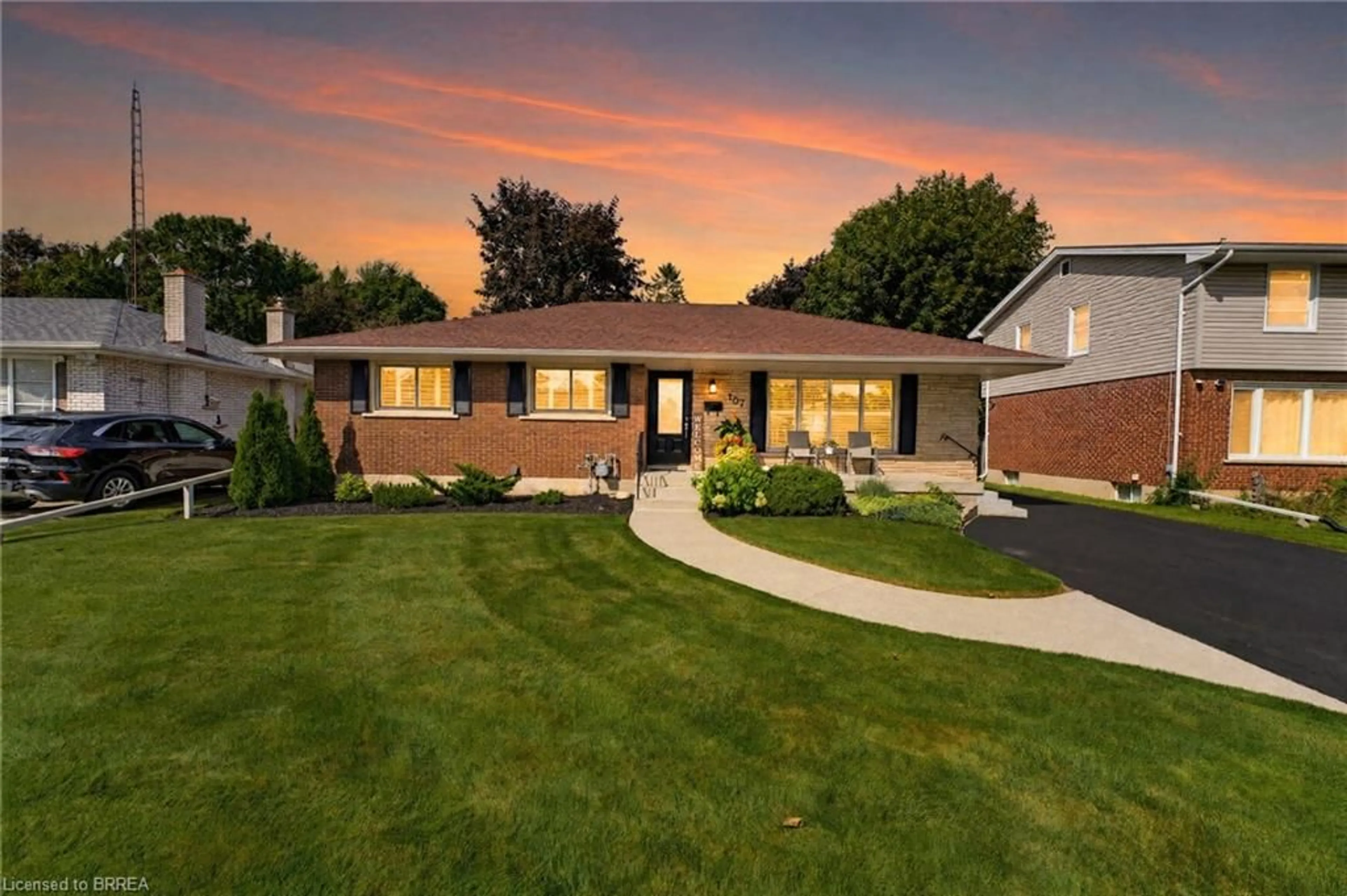 Home with brick exterior material, street for 107 Pusey Blvd, Brantford Ontario N3R 2S6