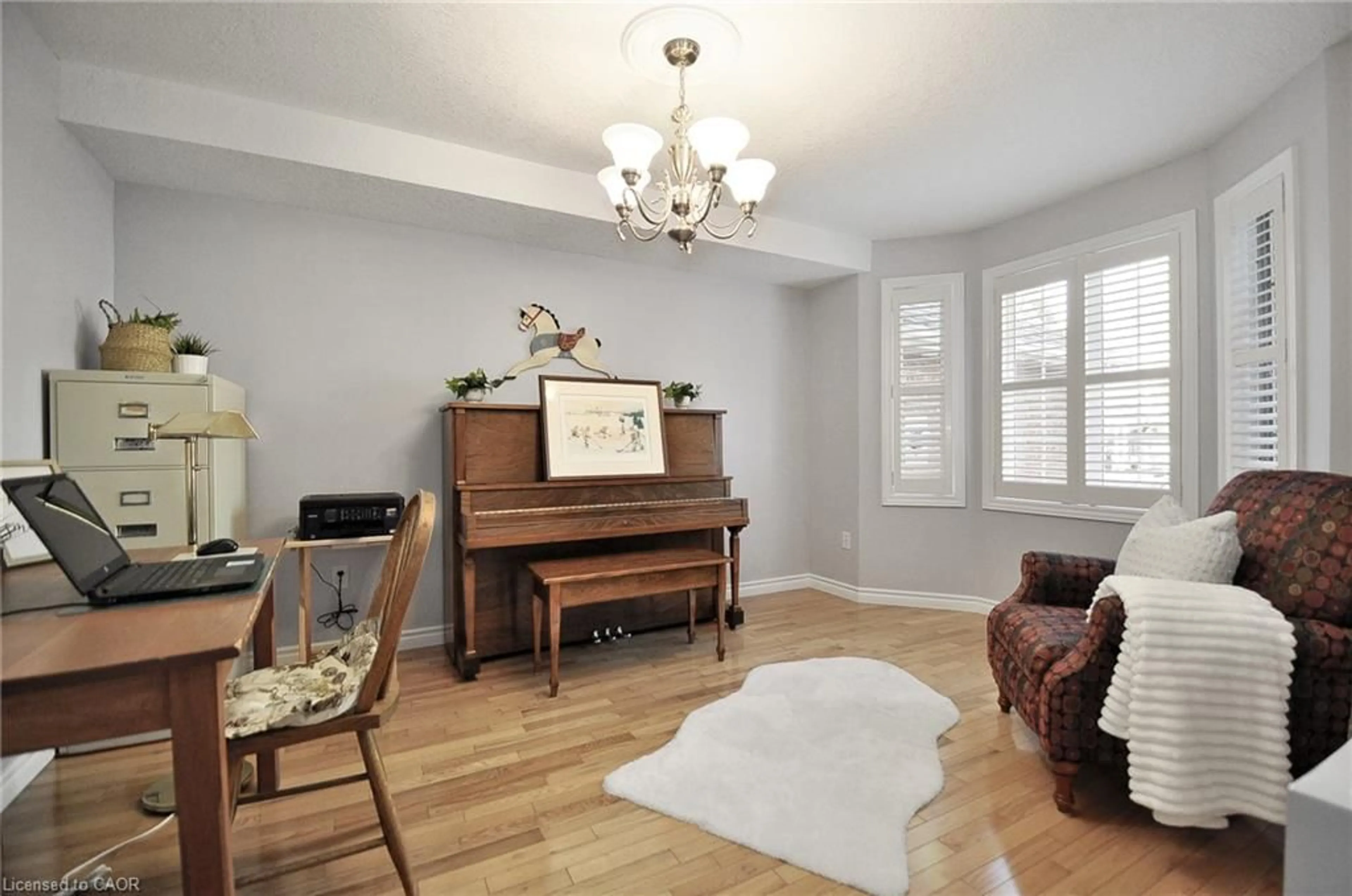 Living room with furniture, wood/laminate floor for 6 Terraview Cres, Guelph Ontario N1G 5B1