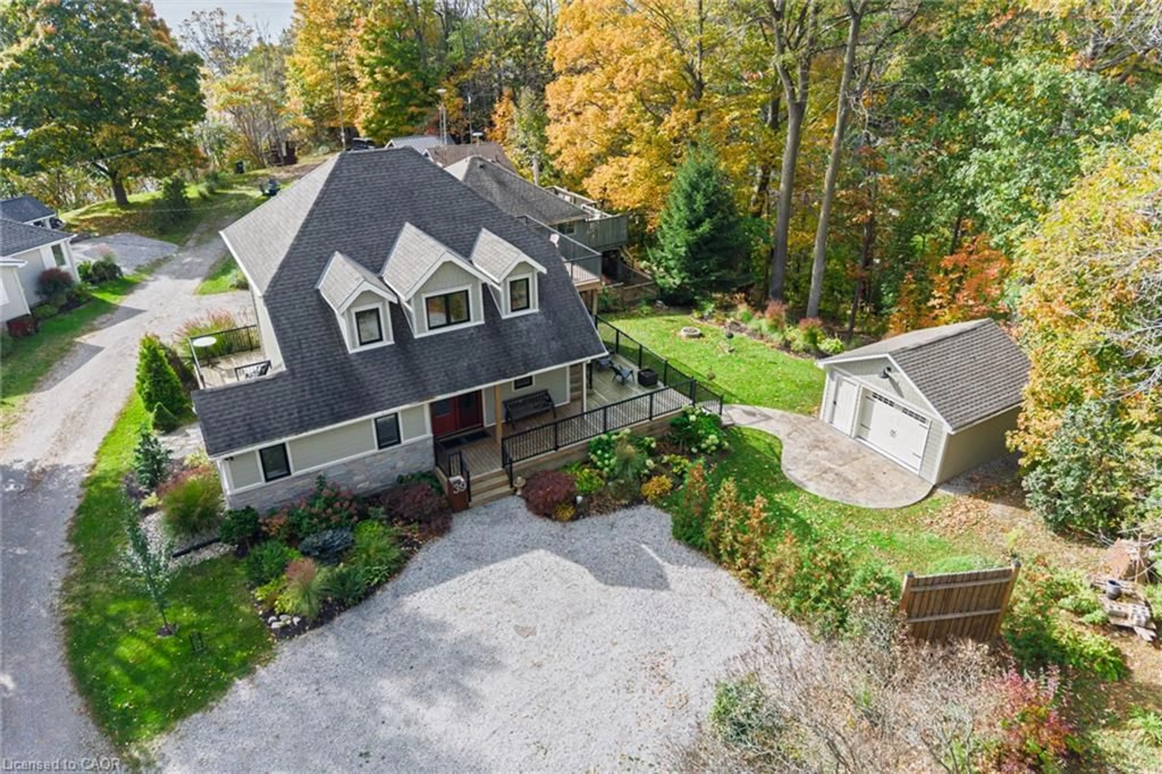A pic from outside/outdoor area/front of a property/back of a property/a pic from drone, unknown for 39 King St, Port Ryerse Ontario N3Y 4K2