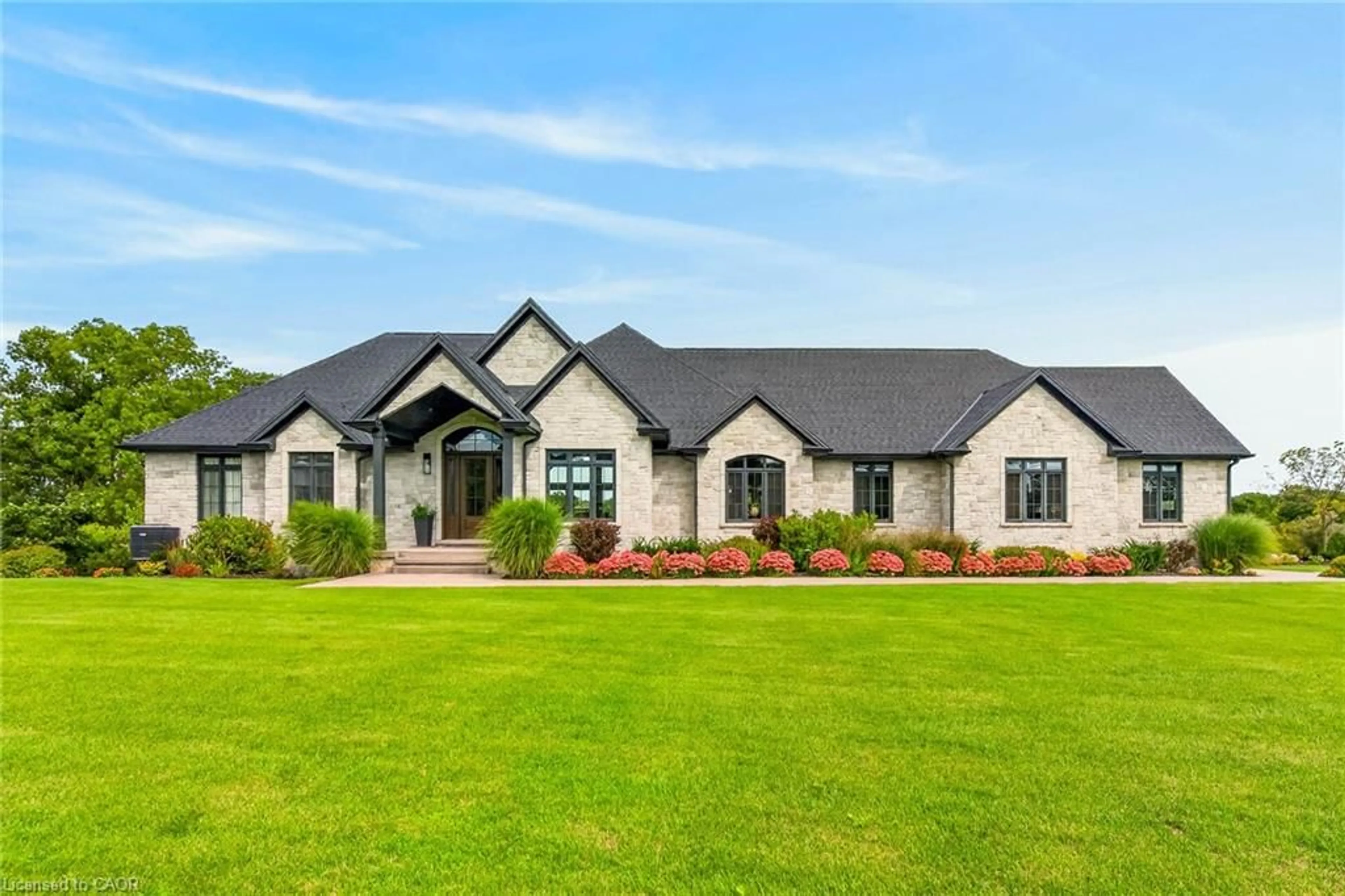Home with brick exterior material, unknown for 2064 River Rd, Cayuga Ontario N0A 1E0