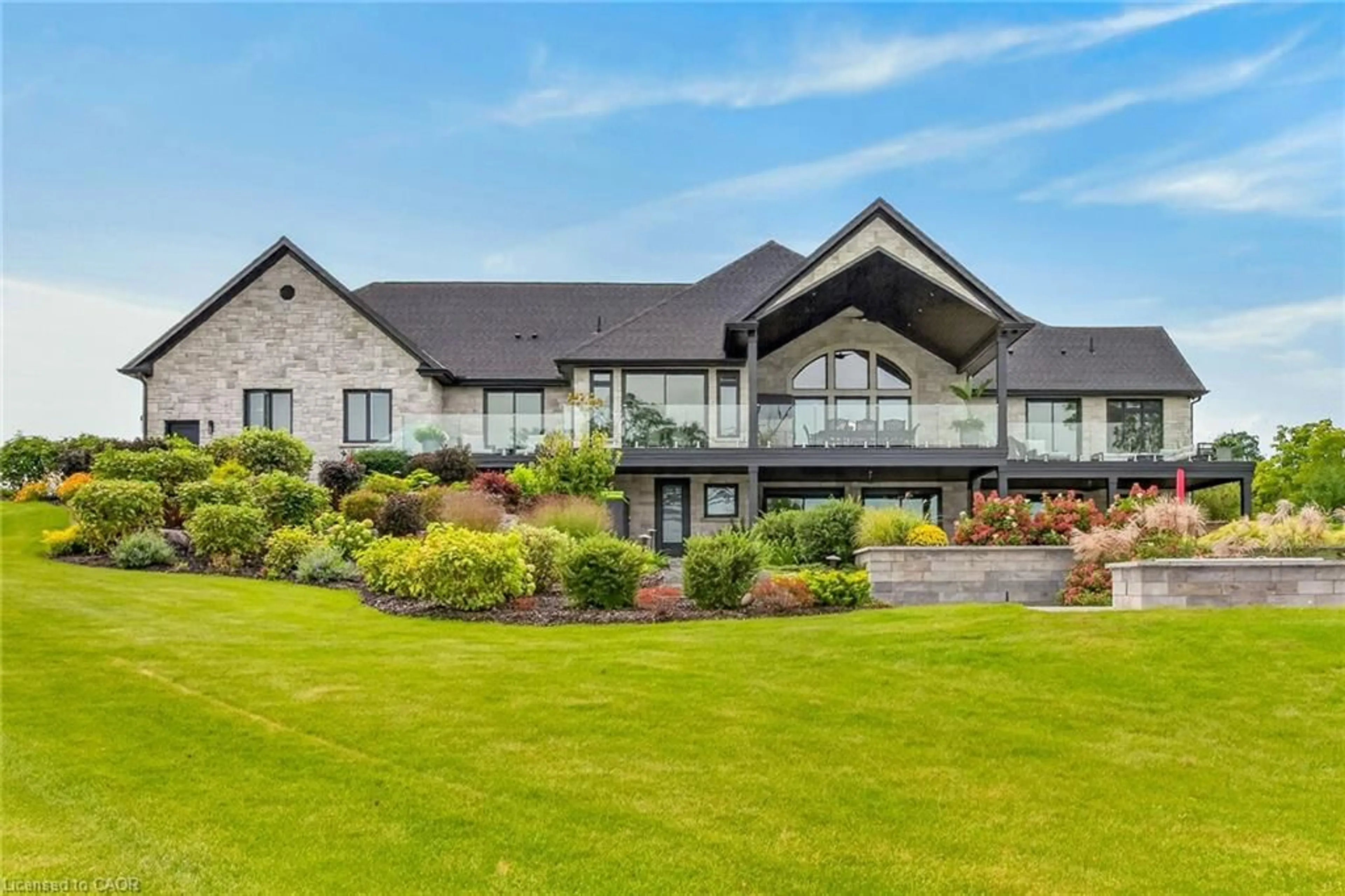 A pic from outside/outdoor area/front of a property/back of a property/a pic from drone, mountain view for 2064 River Rd, Cayuga Ontario N0A 1E0