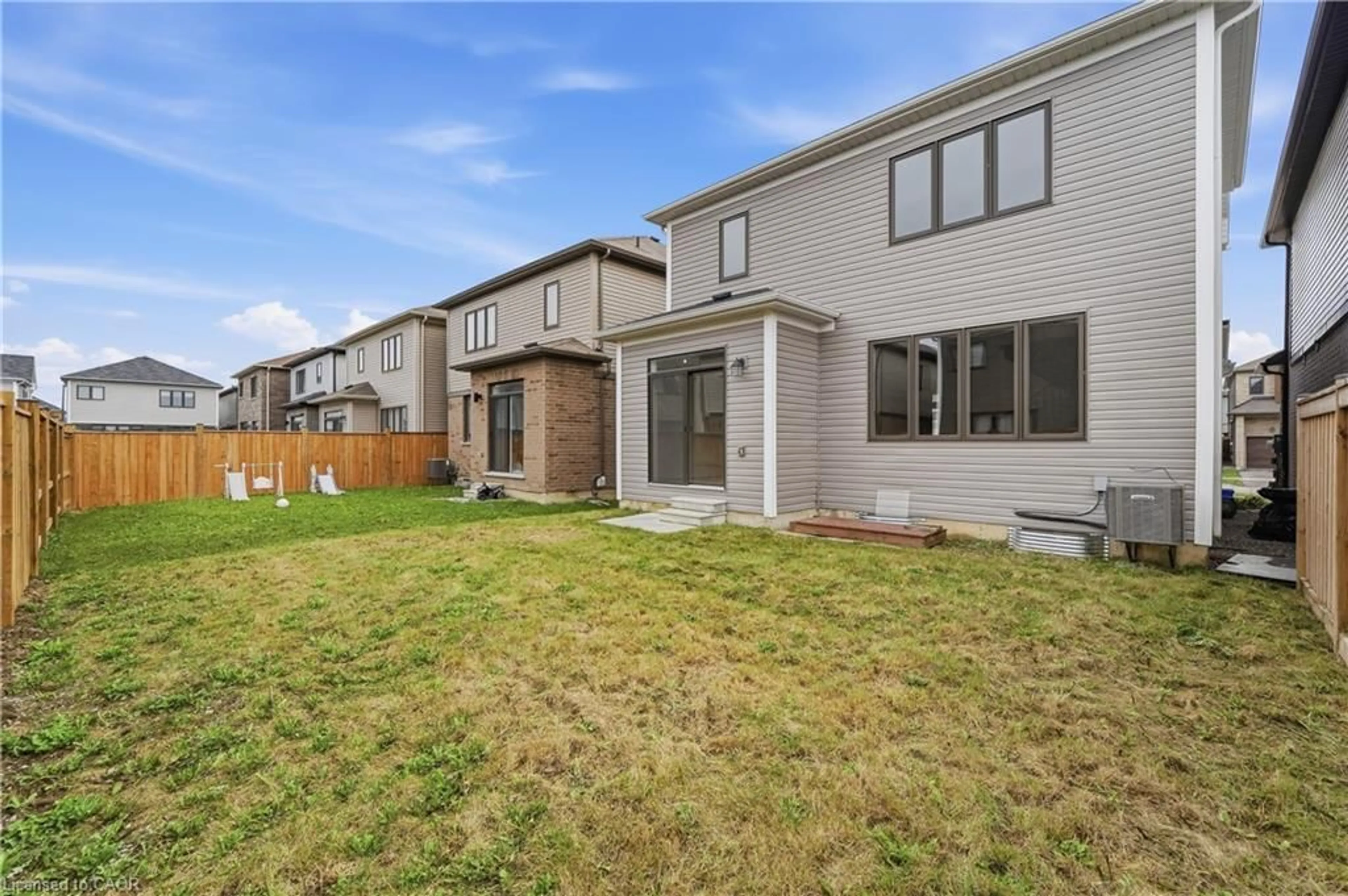 Unknown for 3205 Mosley St, Wasaga Beach Ontario L9Z 1V4