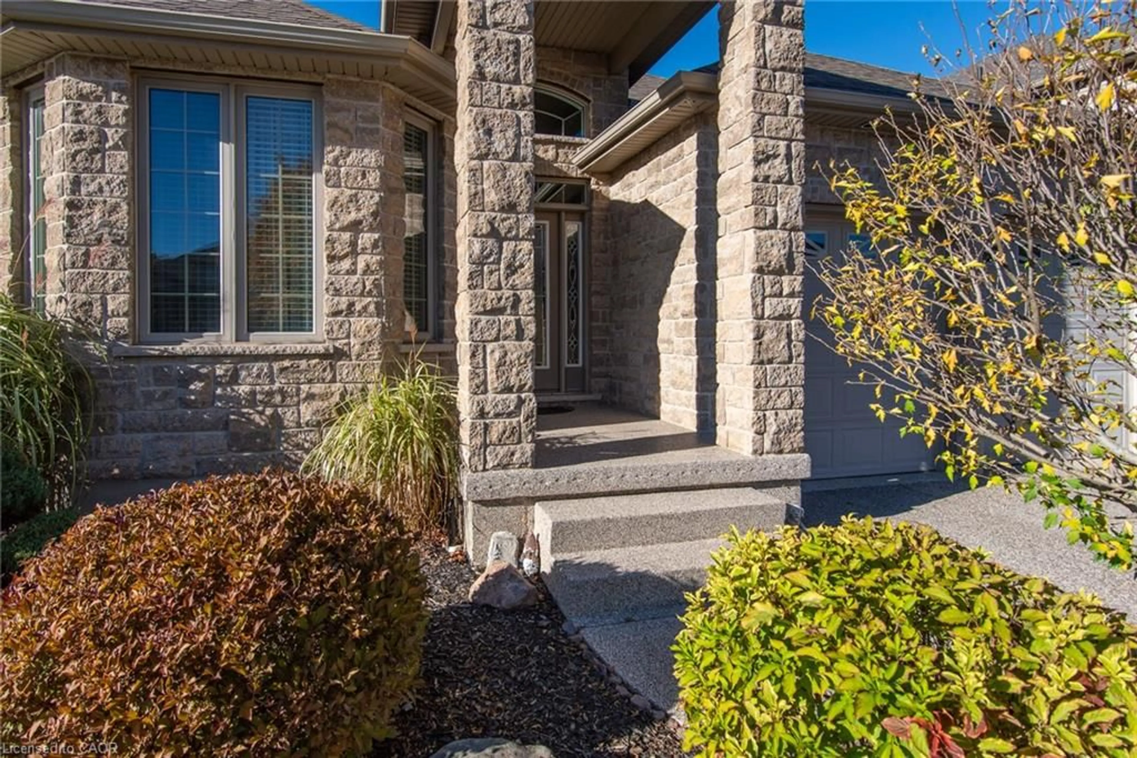 Unknown for 42 La Salle St, Breslau Ontario N0B 1M0