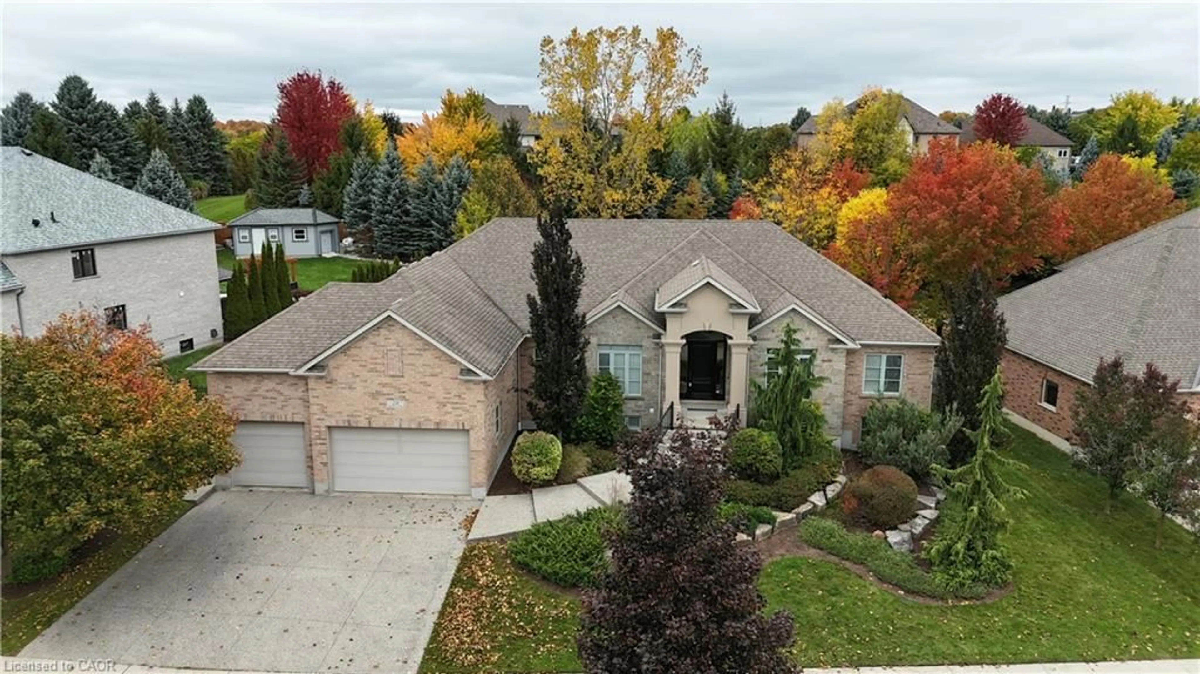 A pic from outside/outdoor area/front of a property/back of a property/a pic from drone, street for 28 Rickert Way, Mannheim Ontario N0B 2H0