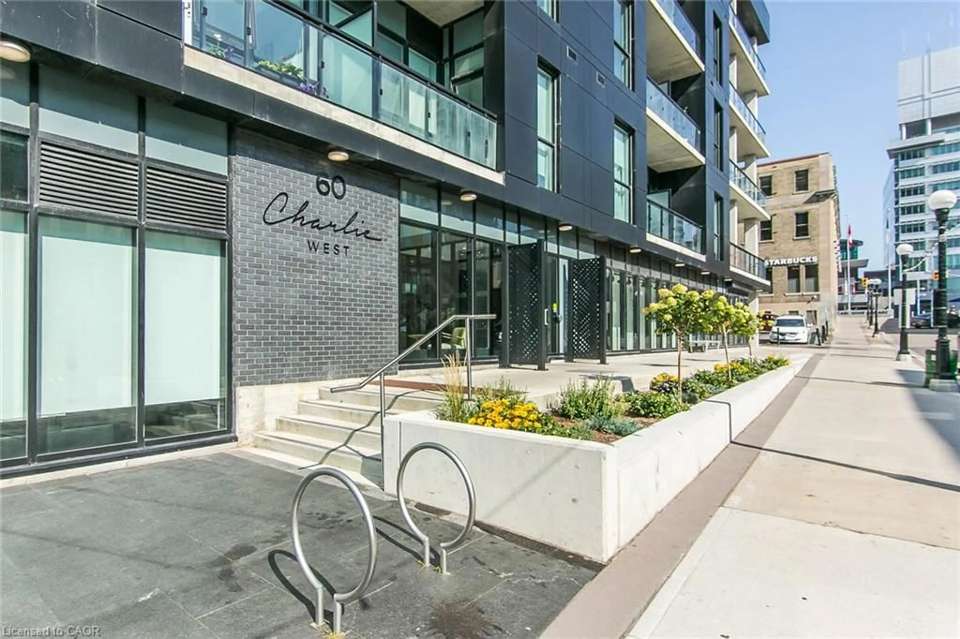 Patio, street for 60 Charles St #2903, Kitchener Ontario N2G 0C9