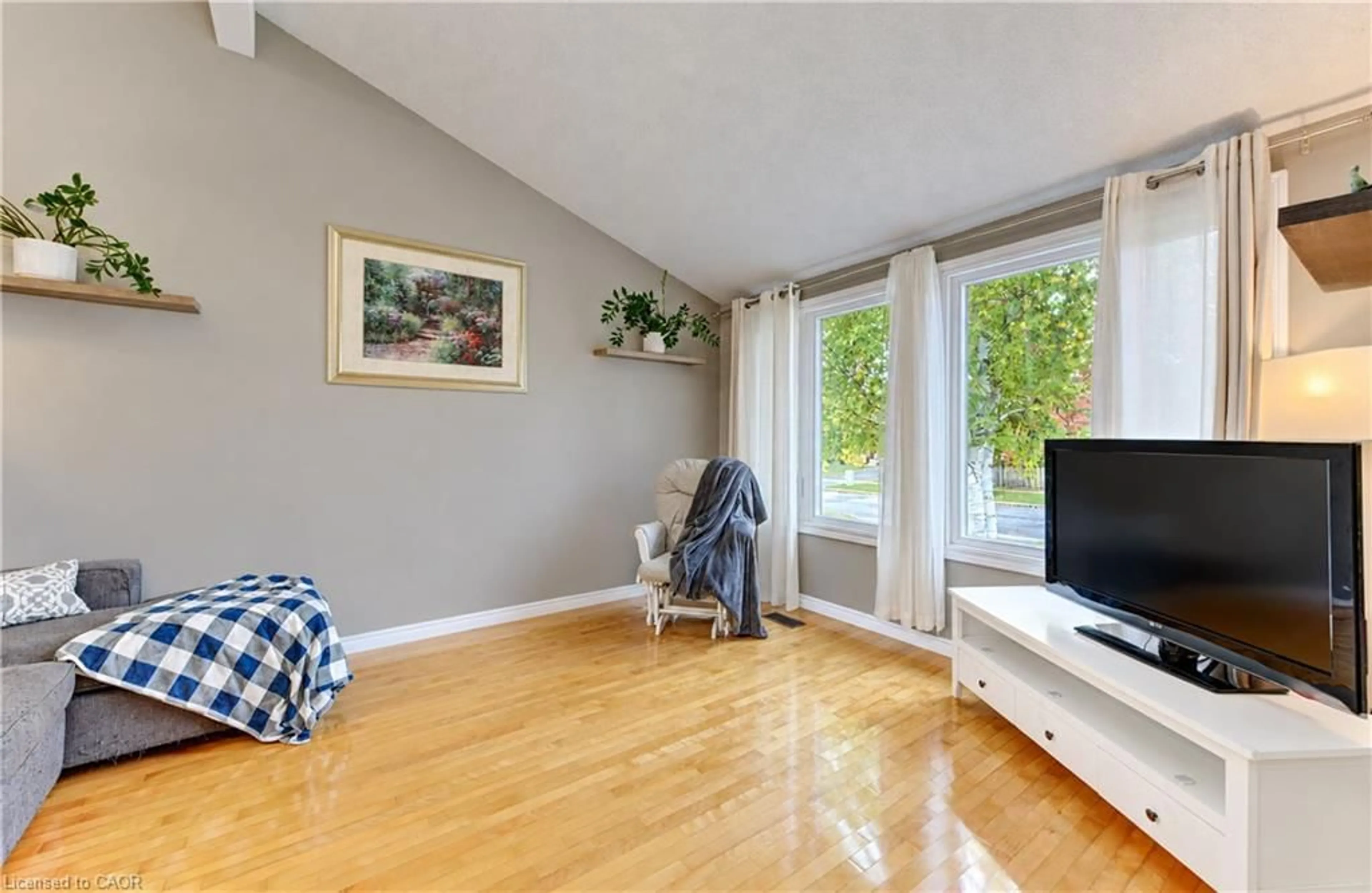 Unknown for 102 Toynbee Cres, Kitchener Ontario N2N 1R9