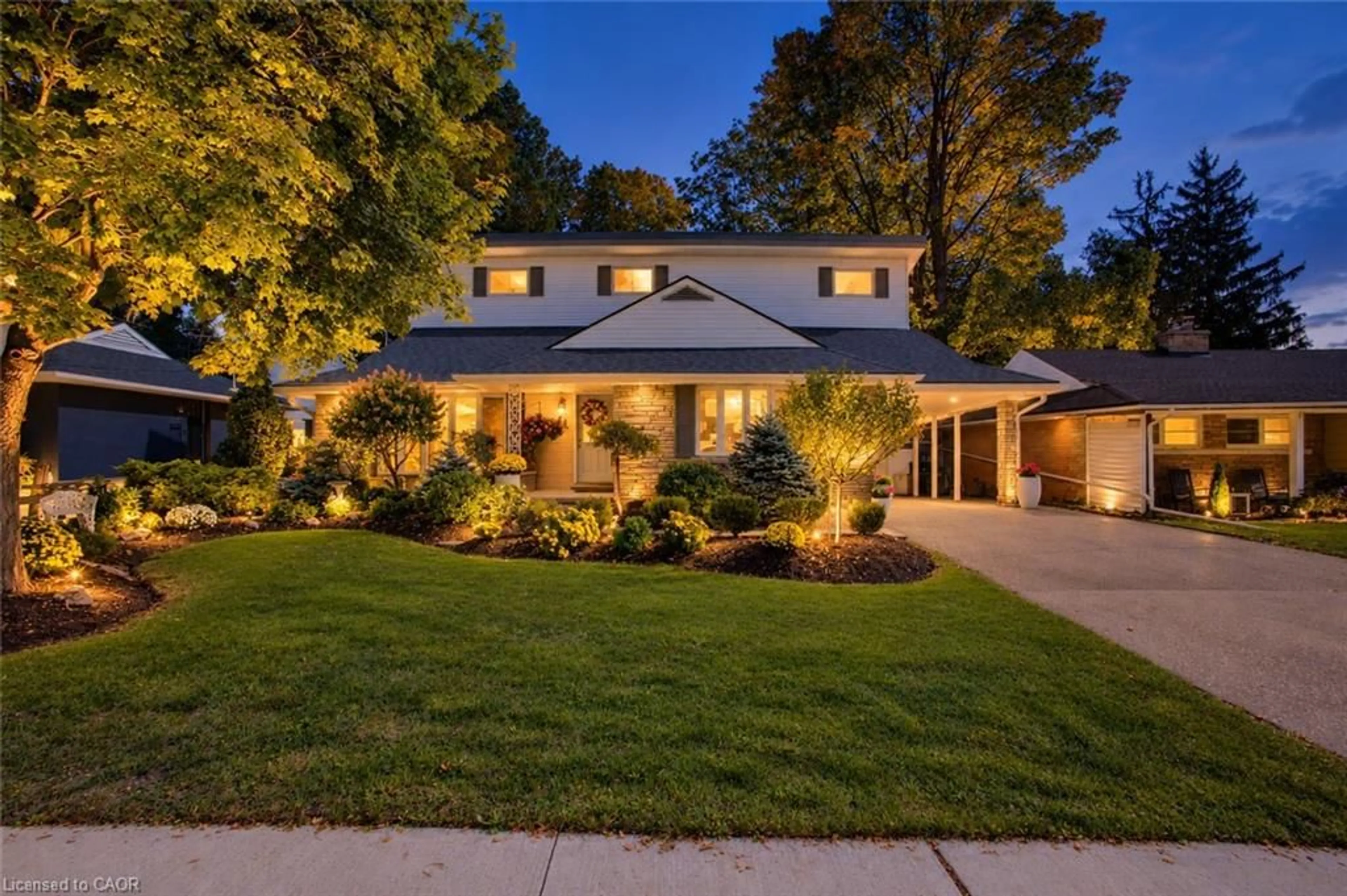 Home with brick exterior material, street for 24 Valewood Pl, Kitchener Ontario N2H 4N6
